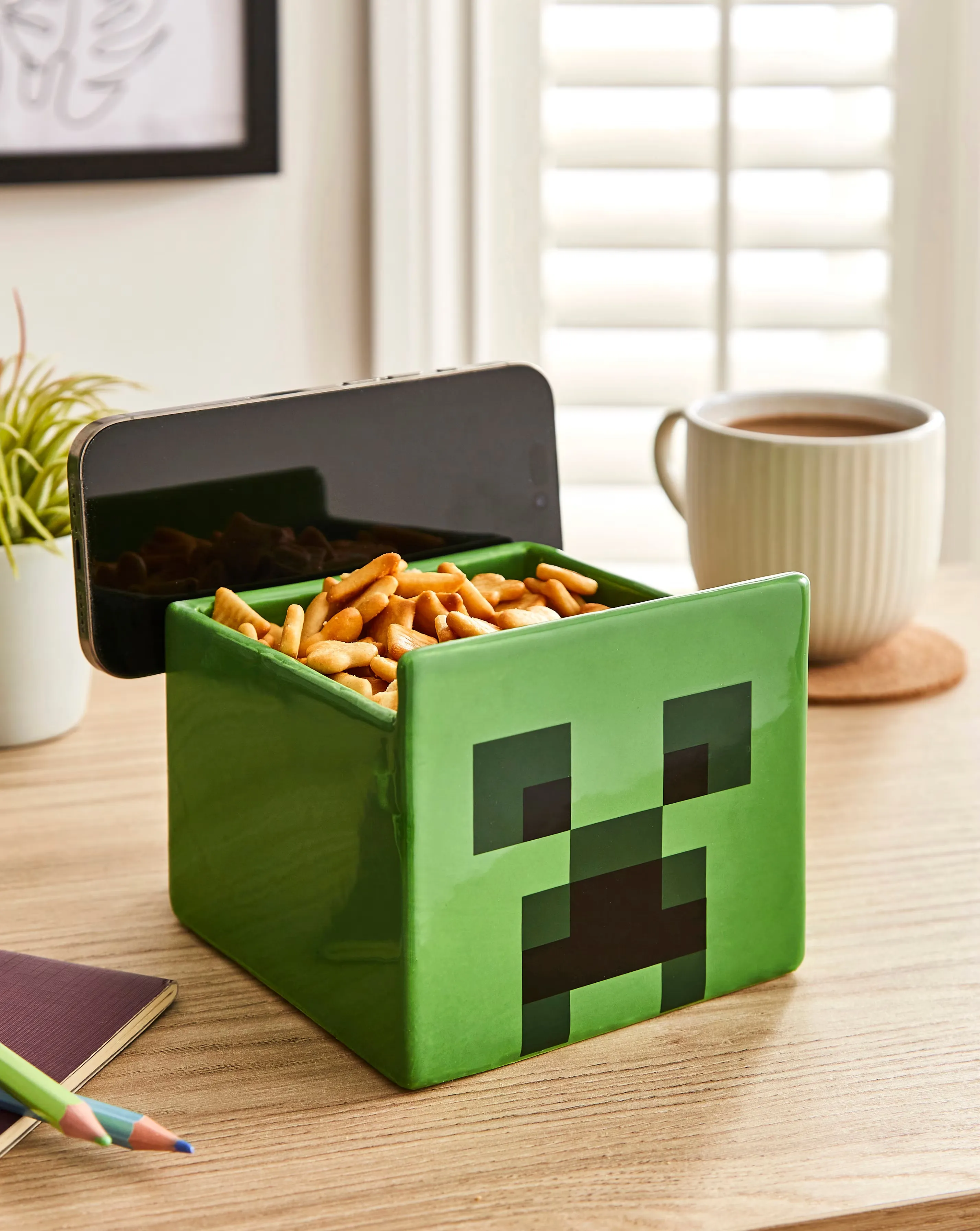Minecraft Creeper Streaming Snack Bowl 1 Minecraft Creeper Streaming Snack Bowl