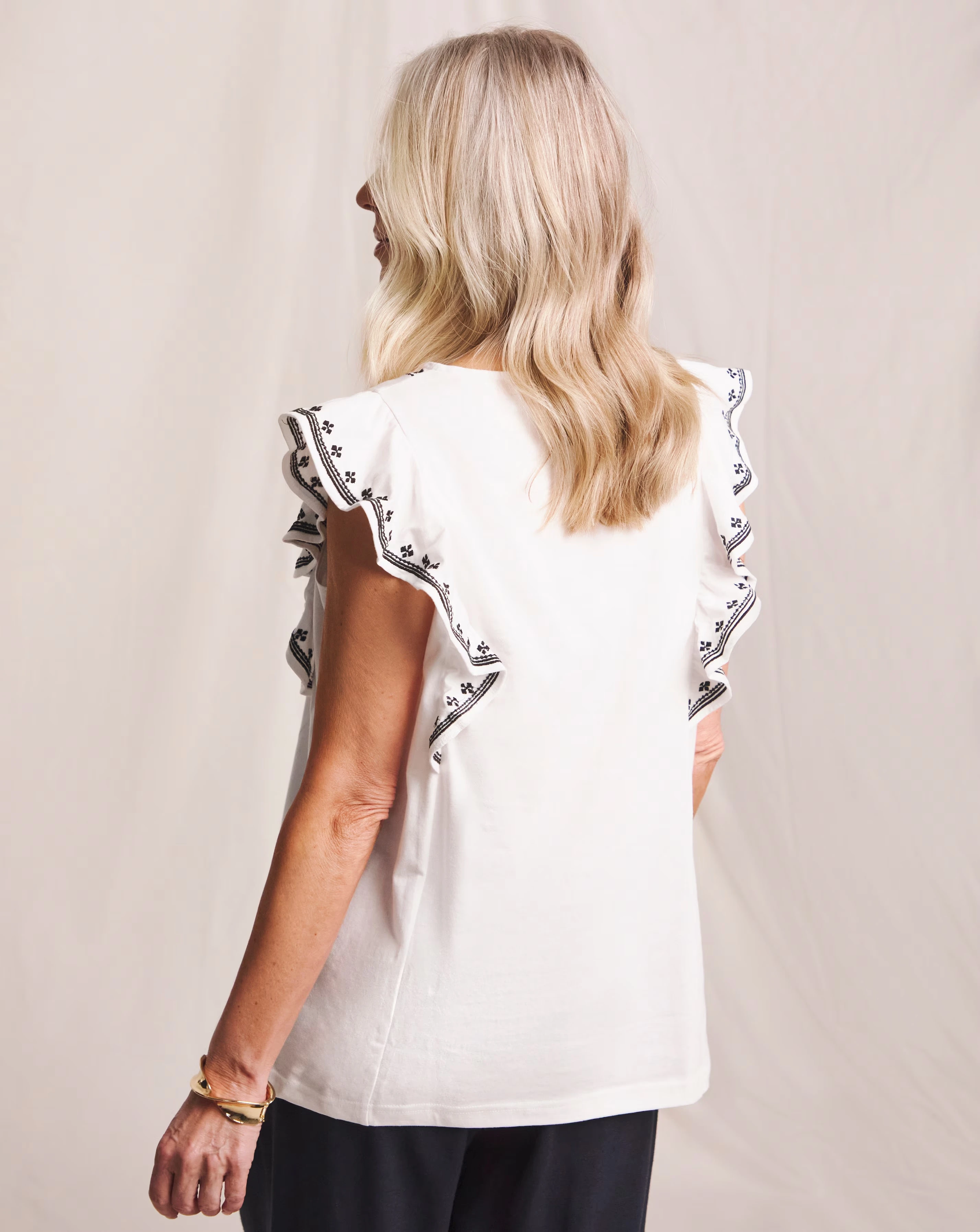 Julipa Ruffle Embroidered Sleeve T-Shirt 2 Julipa Ruffle Embroidered Sleeve T-Shirt