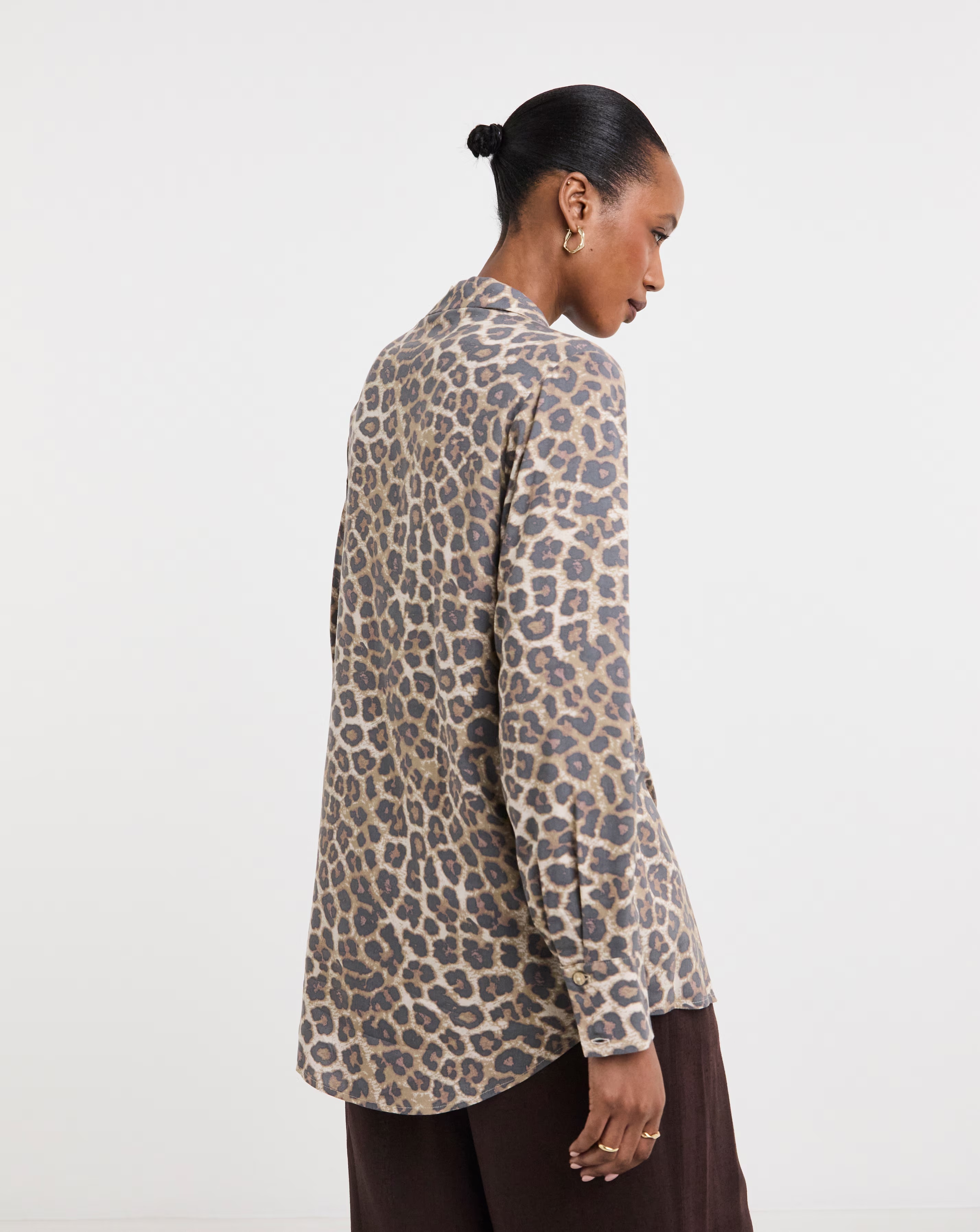 Dipped Back Long Sleeve Shirt 5 Dipped Back Long Sleeve Shirt