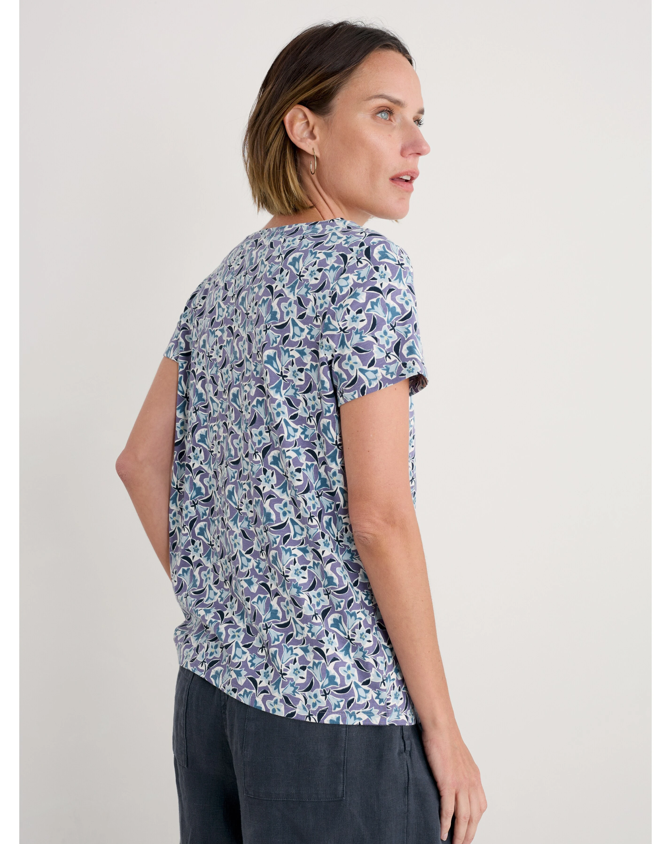 Seasalt Cornwall Appletree T-shirt 4 Seasalt Cornwall Appletree T-shirt