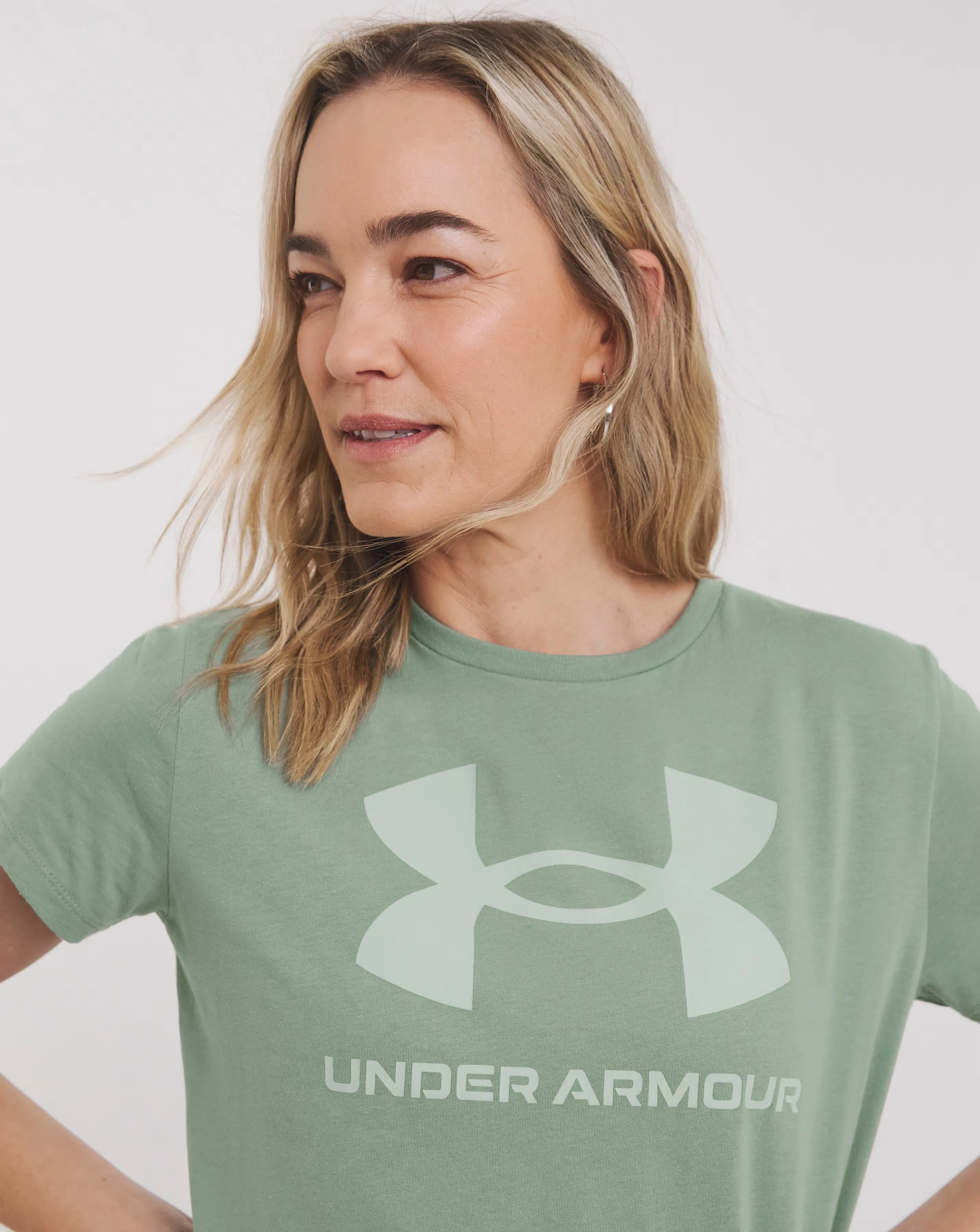 Under Armour Rival Logo Short Sleeve T-Shirt 1 Under Armour Rival Logo Short Sleeve T-Shirt