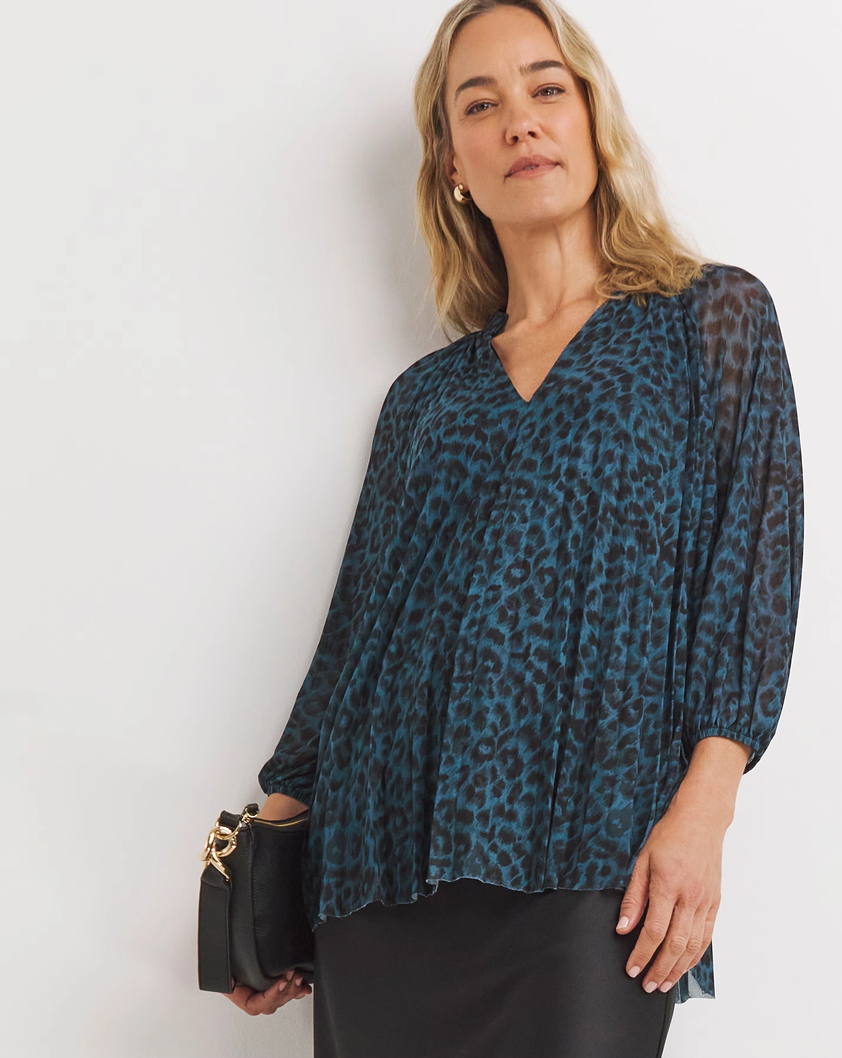 Print V-Neck Mesh Blouse 1 Print V-Neck Mesh Blouse