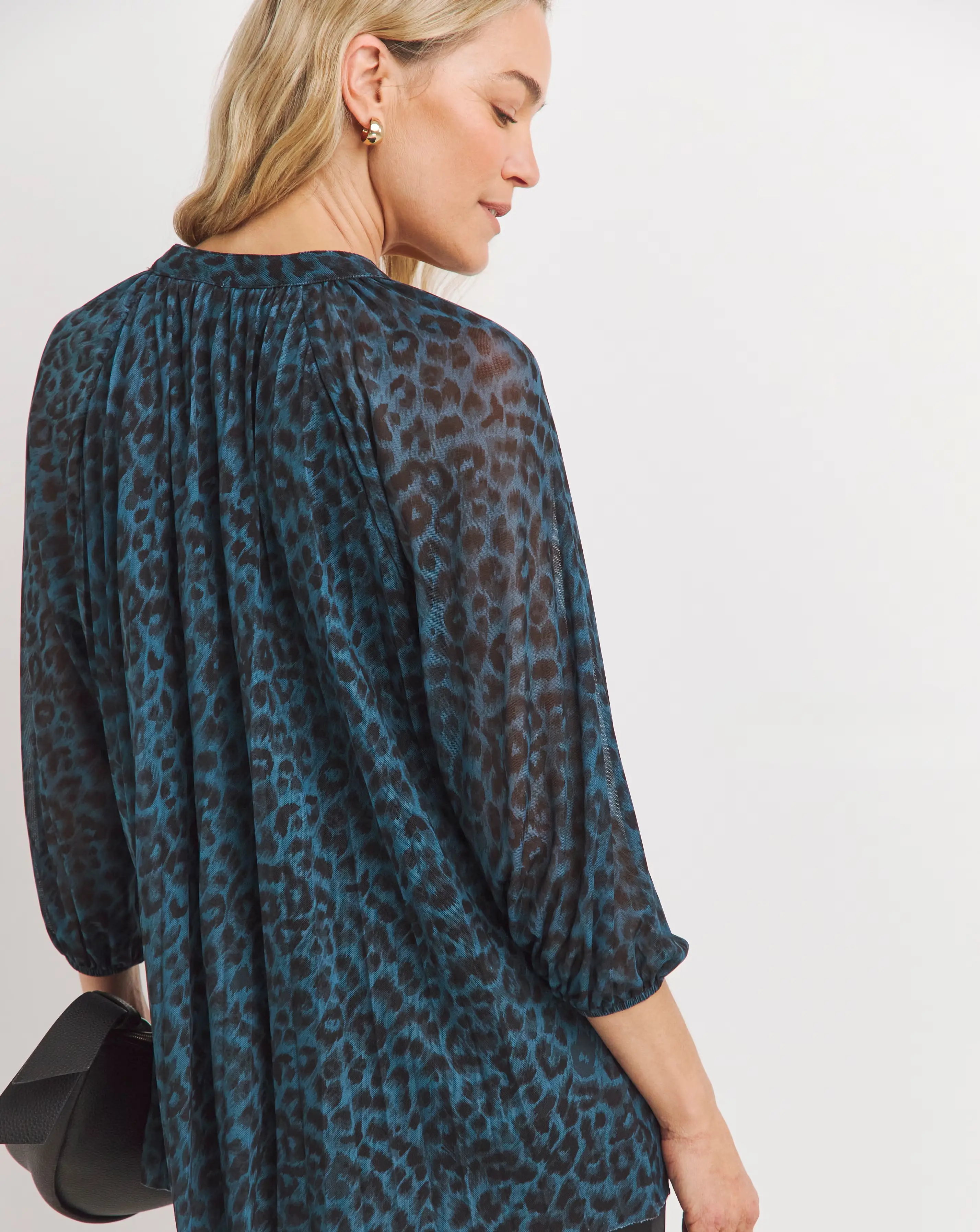 Print V-Neck Mesh Blouse 4 Print V-Neck Mesh Blouse