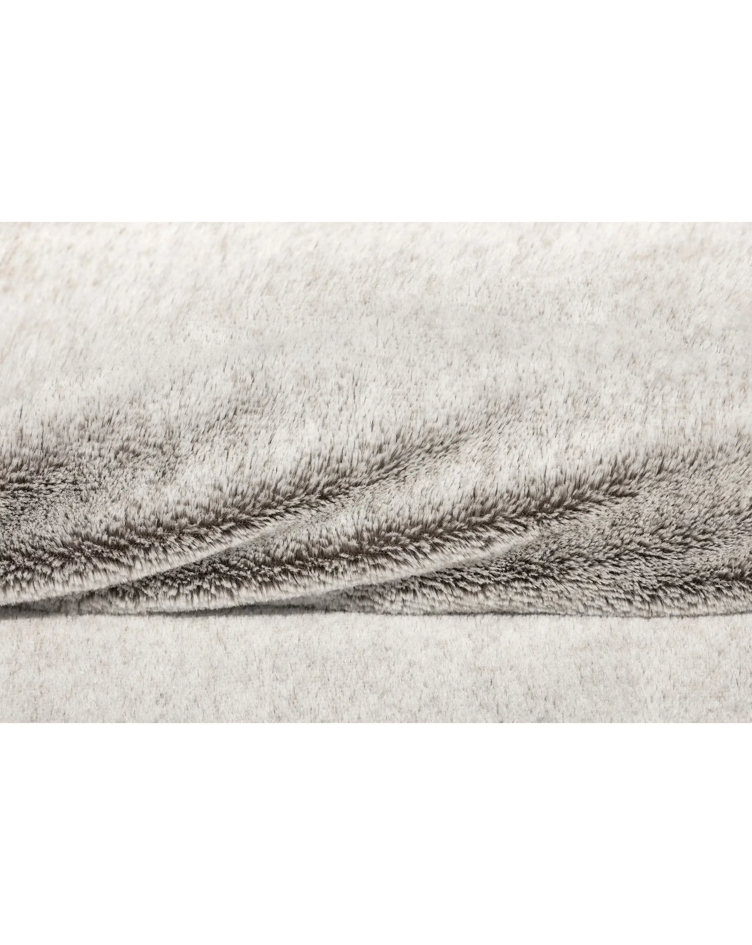 Beurer HD75 Nordic Fluffy Heated Throw 5 Beurer HD75 Nordic Fluffy Heated Throw