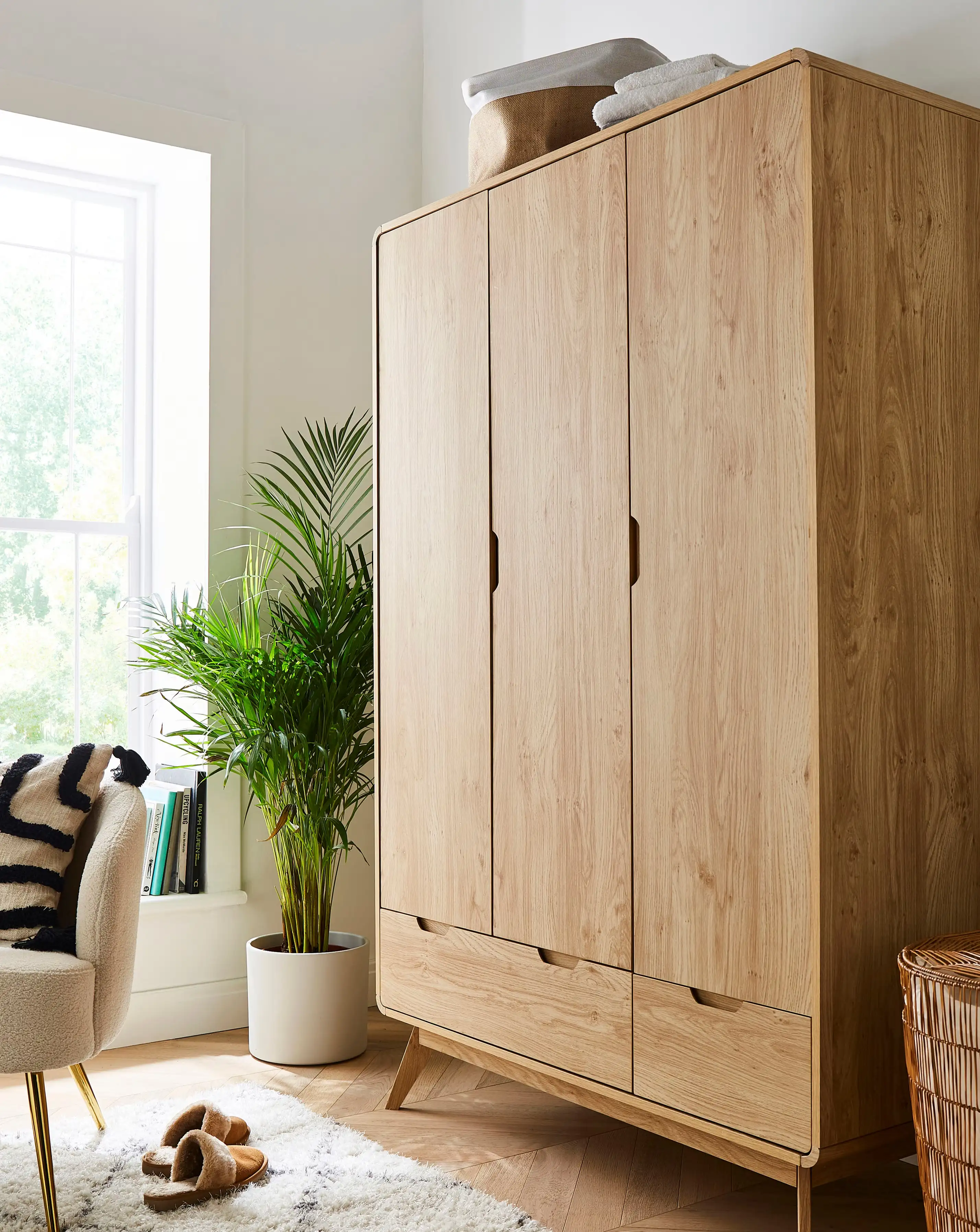 Oslo 3 Door 2 Drawer Wardrobe 1 Oslo 3 Door 2 Drawer Wardrobe