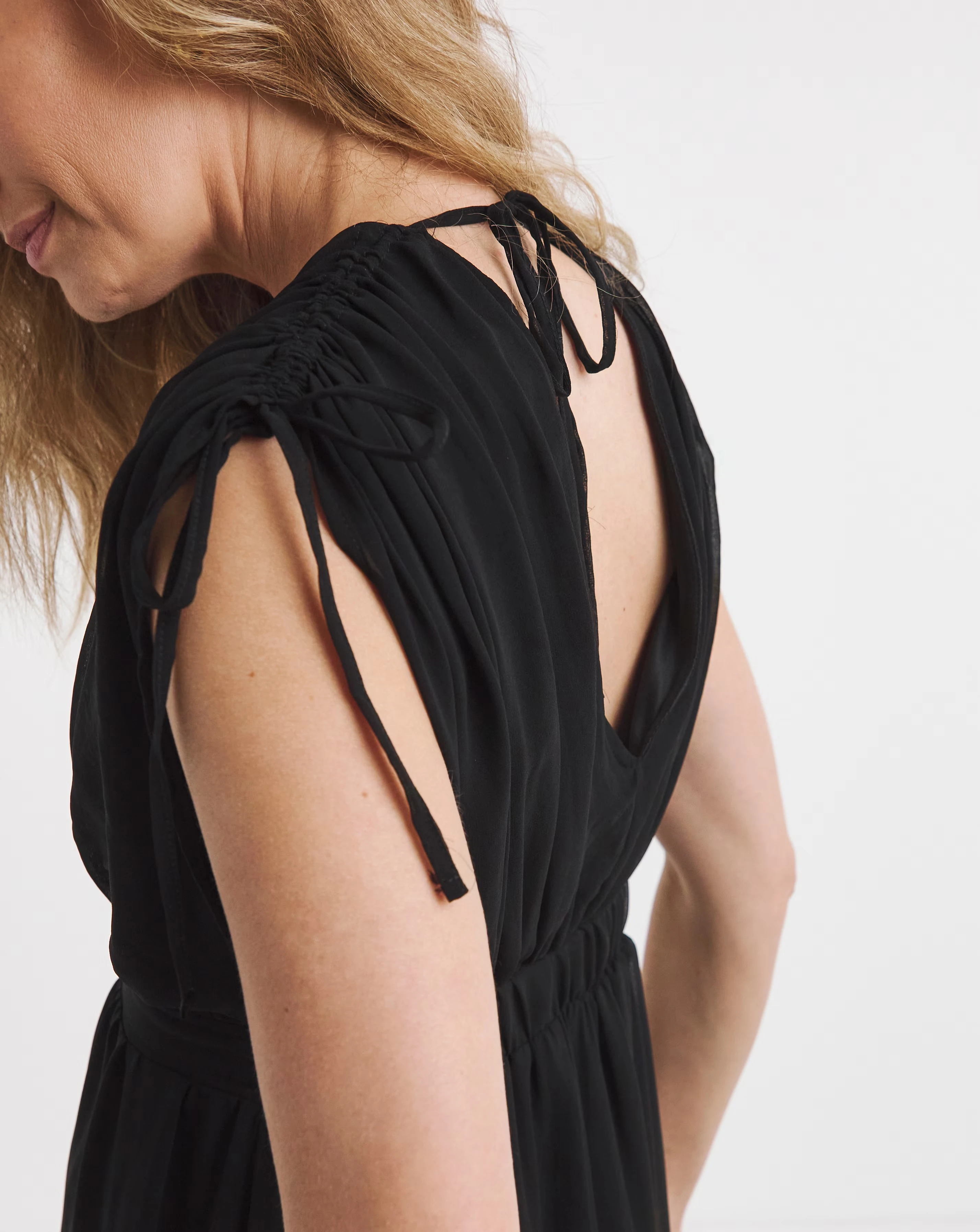 Religion V Neck Maxi Dress 3 Religion V Neck Maxi Dress
