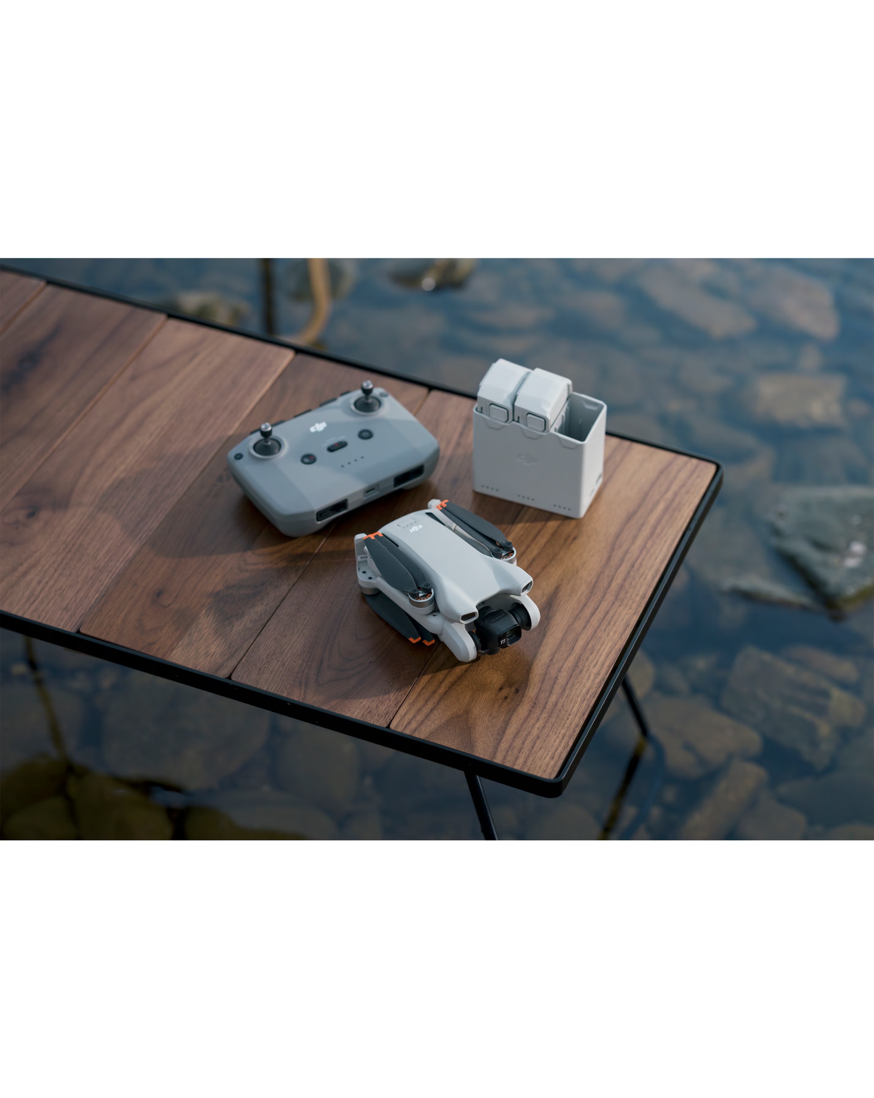 DJI Mini 3 Drone - Fly More Combo (with RC Remote Controller) 4 DJI Mini 3 Drone - Fly More Combo (with RC Remote Controller)