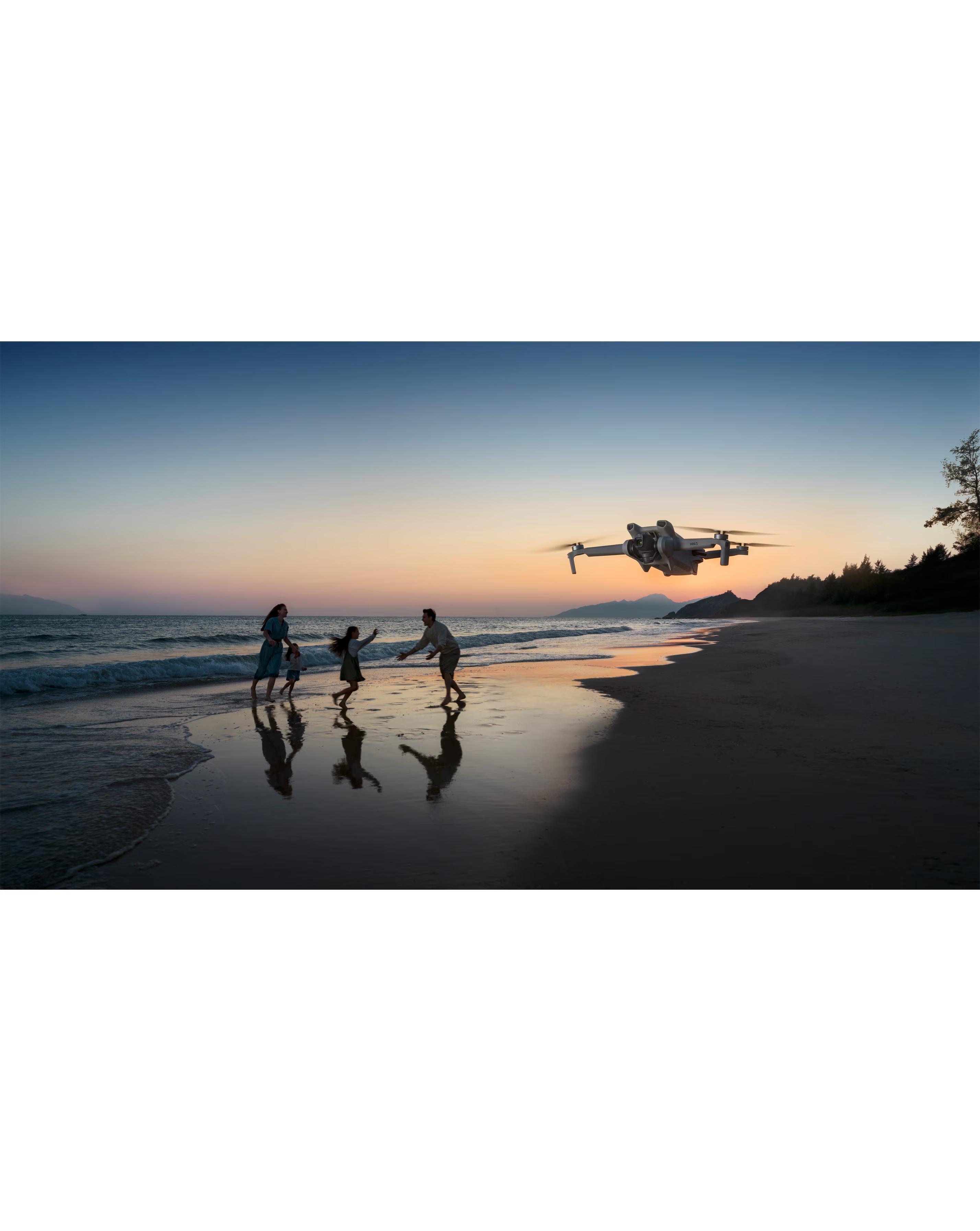 DJI Mini 3 Drone - Fly More Combo (with RC Remote Controller) 5 DJI Mini 3 Drone - Fly More Combo (with RC Remote Controller)