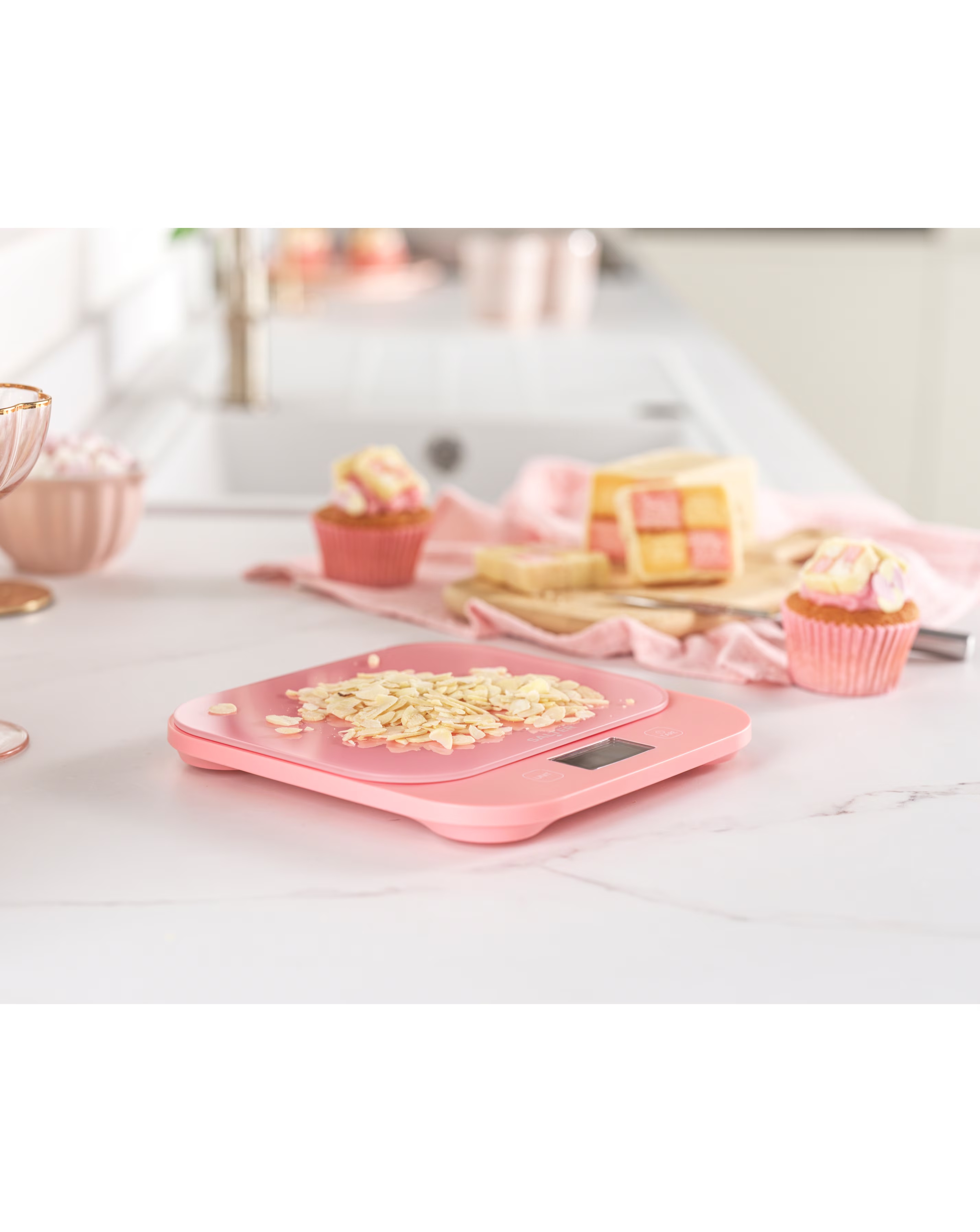 Salter British Bakes Waterproof Scale - Pink 4 Salter British Bakes Waterproof Scale - Pink