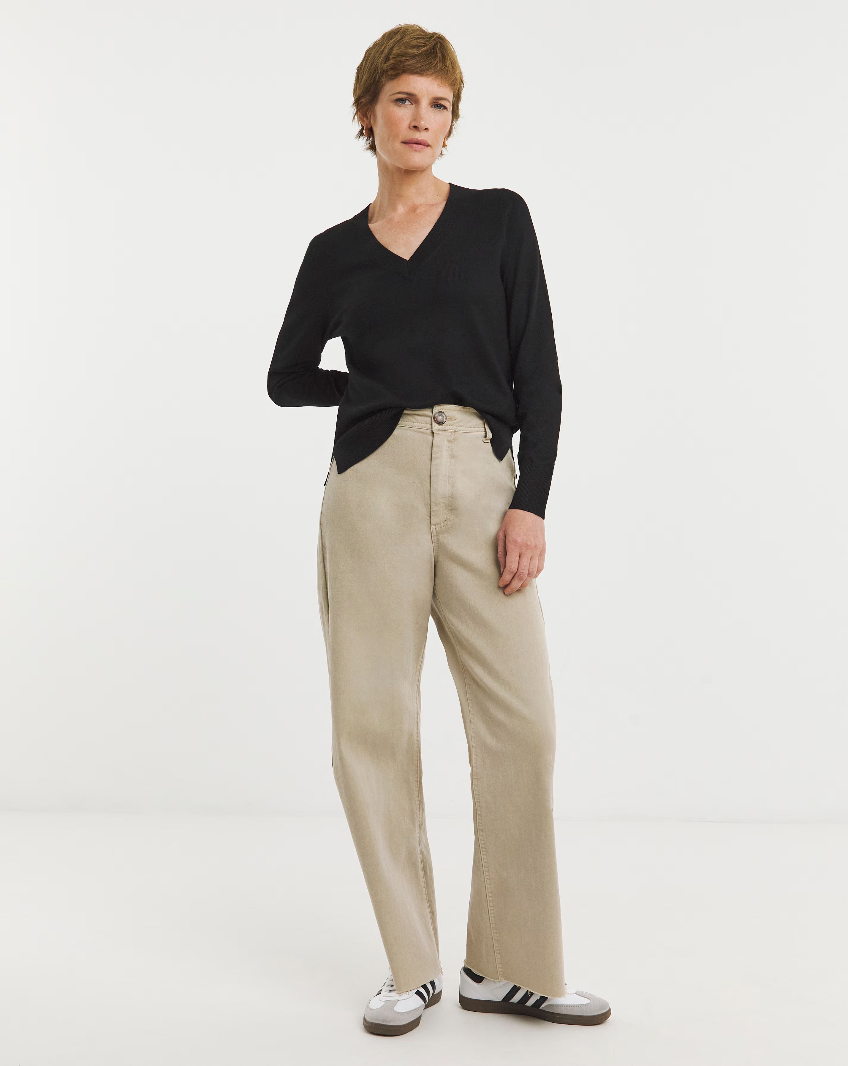 V Neck Jumper 2 V Neck Jumper