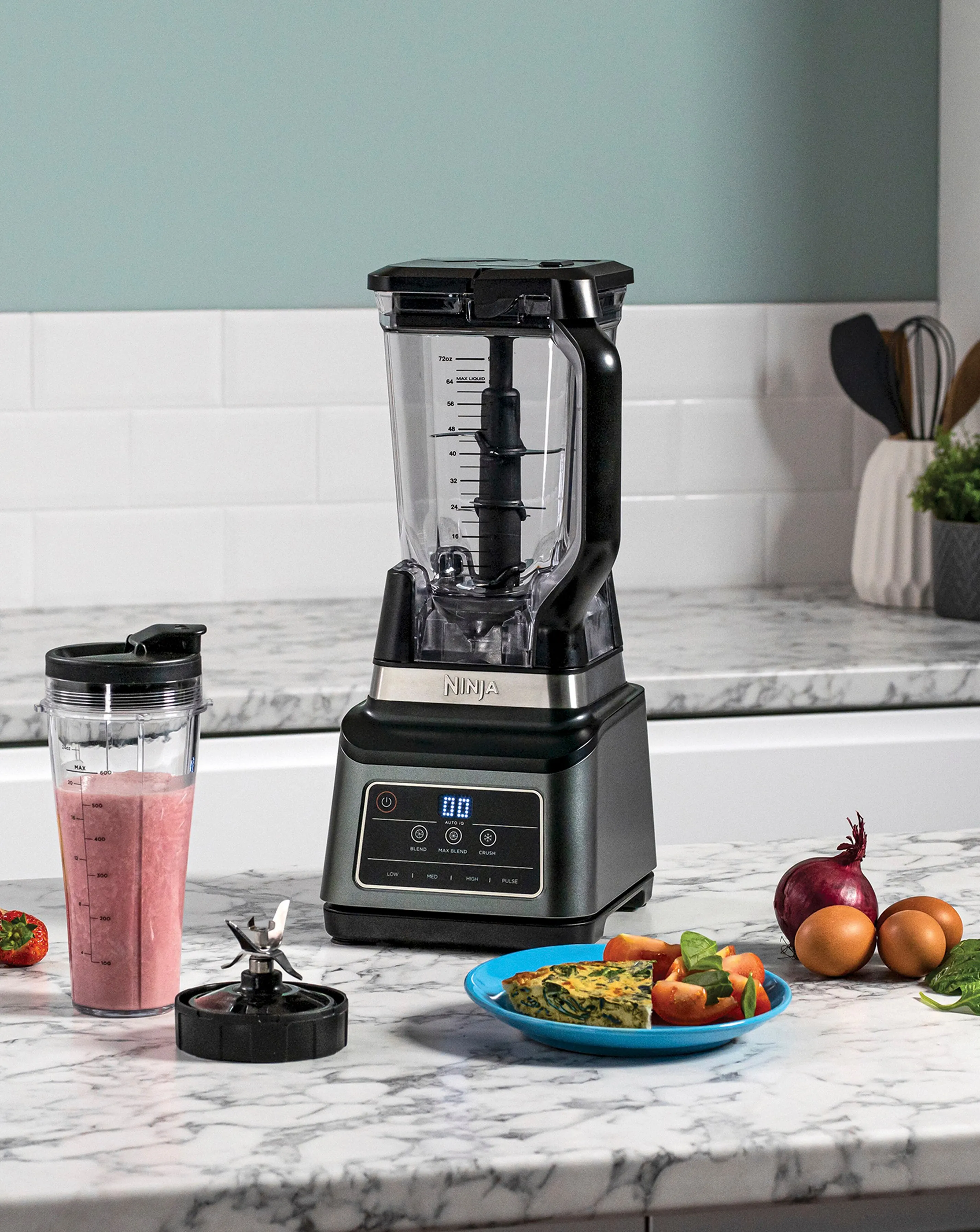 Ninja 2-in-1 Blender with Auto-iQ BN750UK 3 Ninja 2-in-1 Blender with Auto-iQ BN750UK