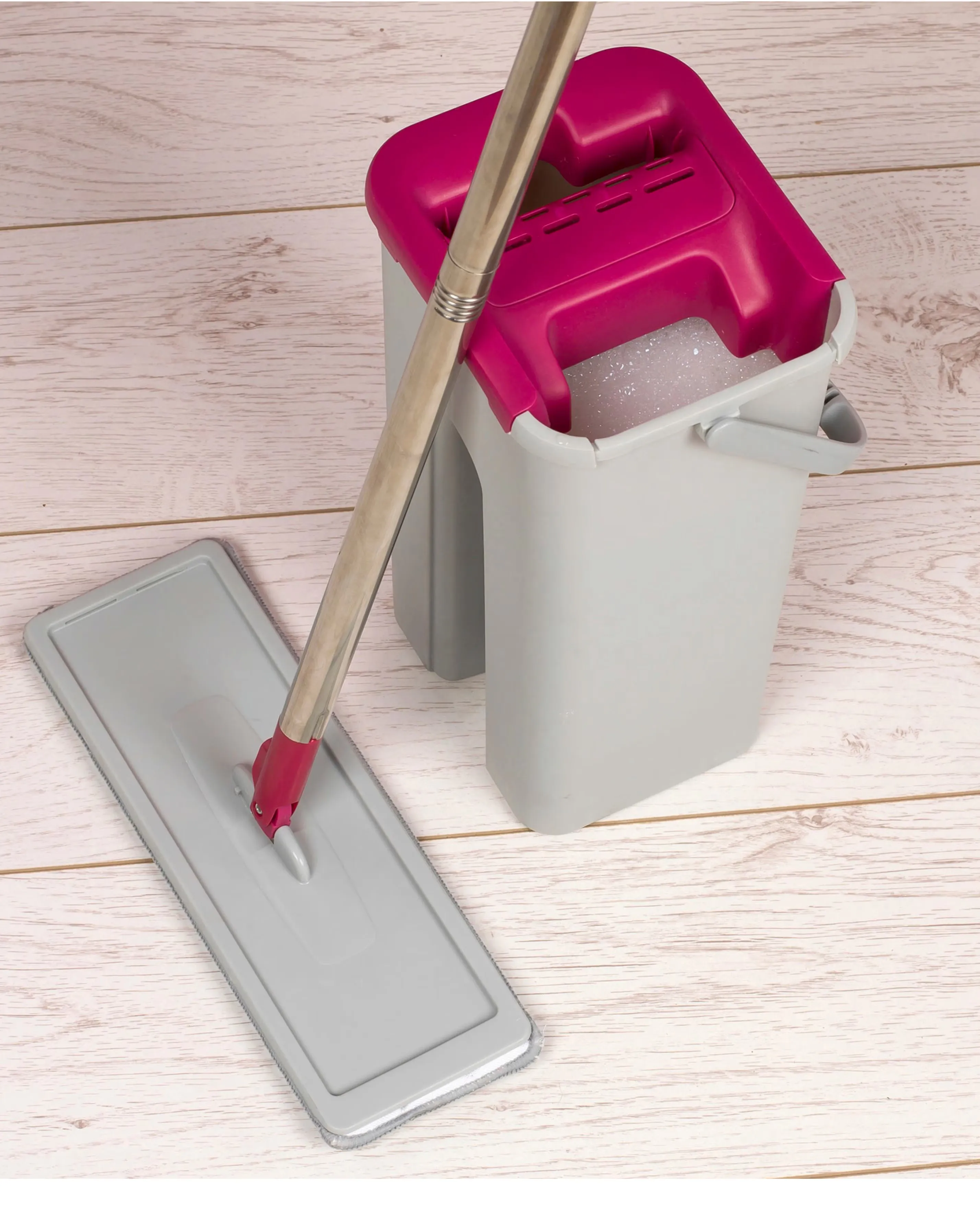 Kleeneze Flat Head Mop and Bucket 12 Kleeneze Flat Head Mop and Bucket