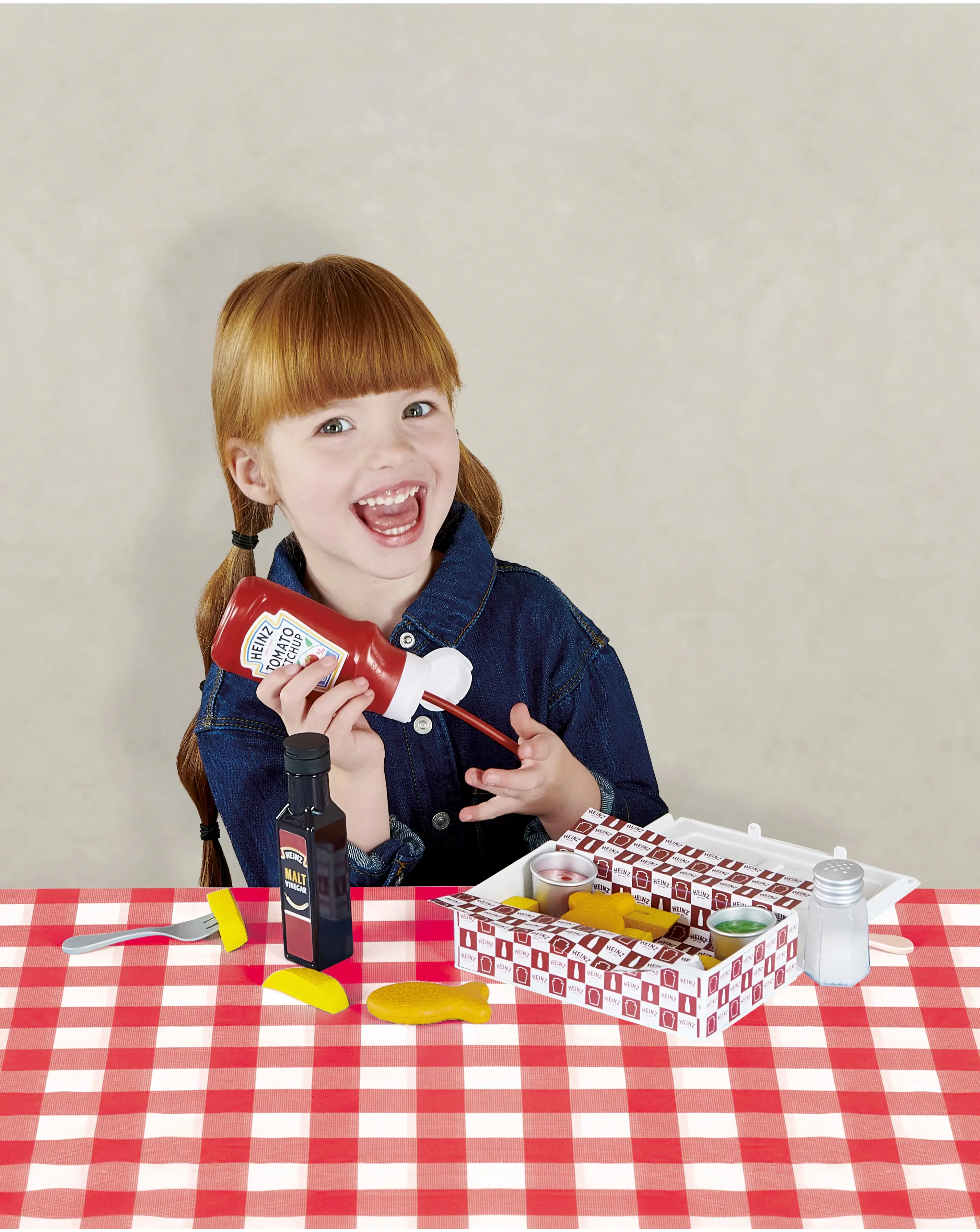 Heinz Toy Fish & Chips Takeaway Set 9 Heinz Toy Fish & Chips Takeaway Set