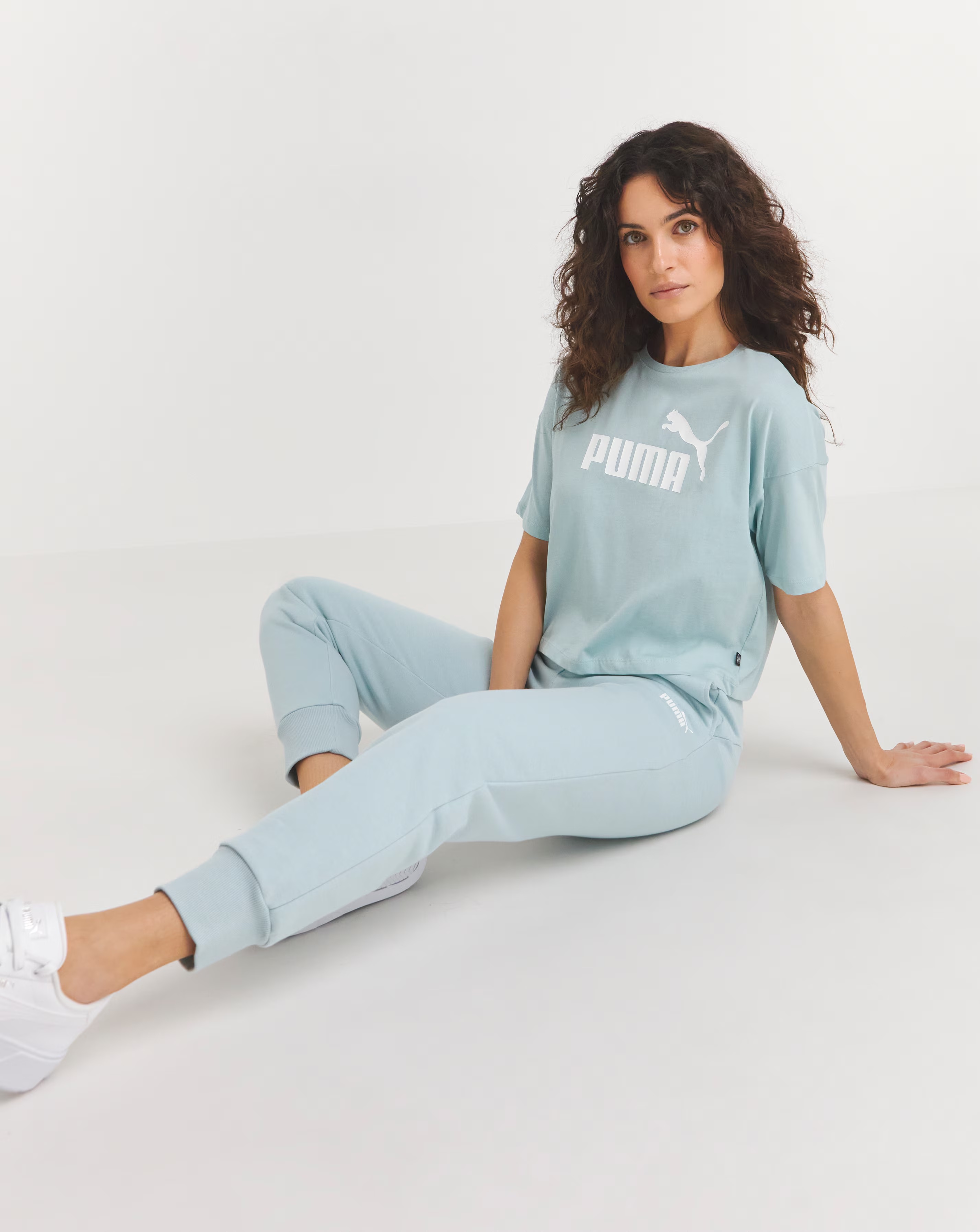 PUMA Essentials Sweatpants 1 PUMA Essentials Sweatpants