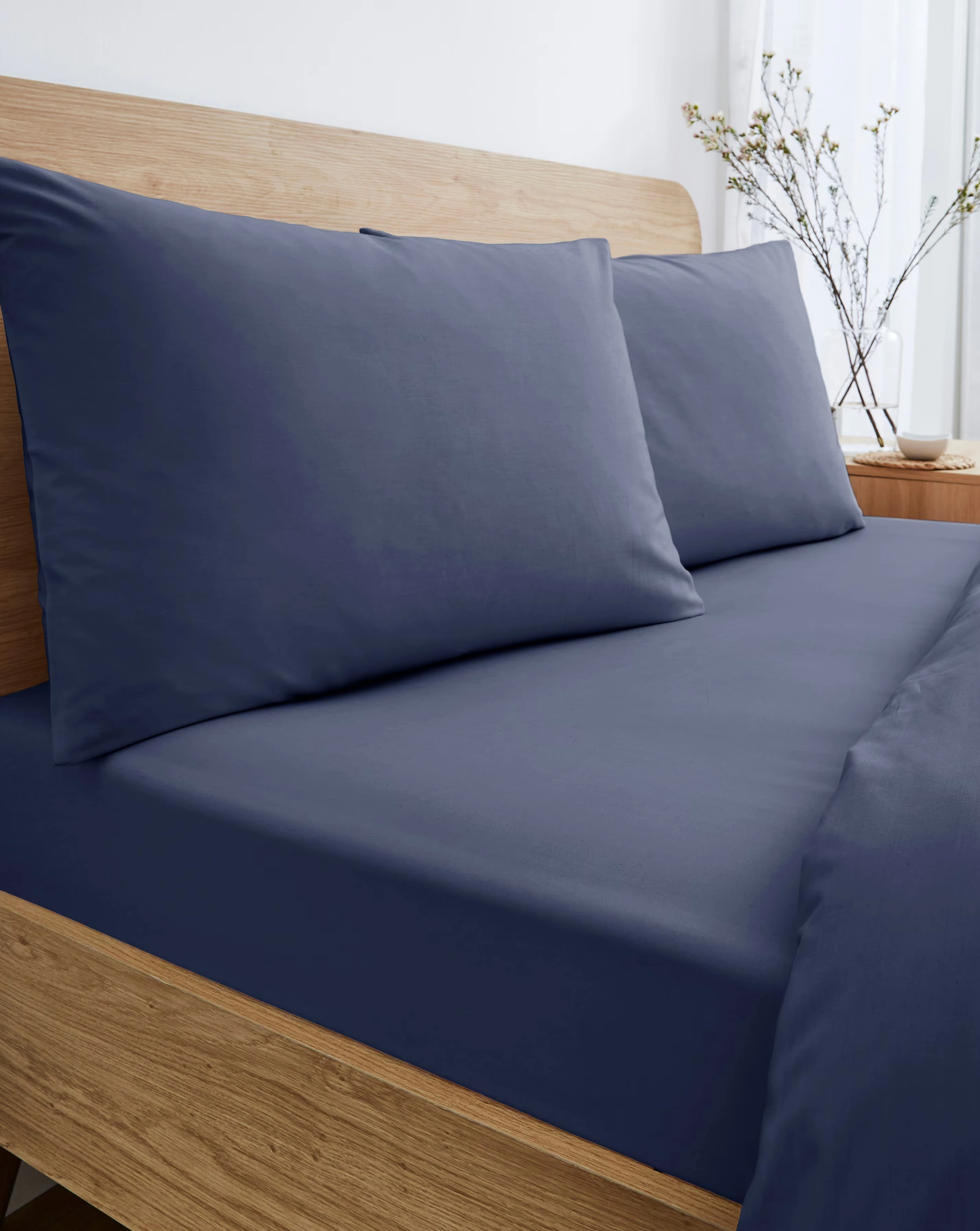 Pure Cotton 200 Thread Count 30cm Fitted Sheet