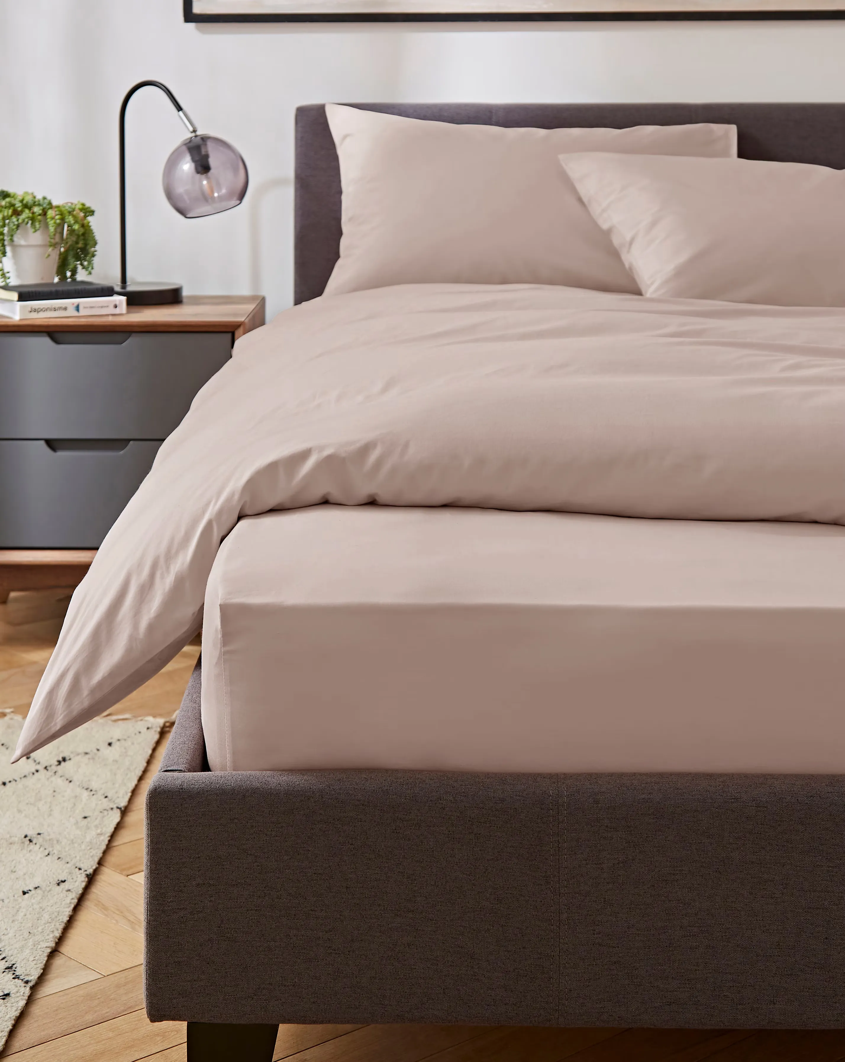 Pure Cotton 200TC Fitted Sheet