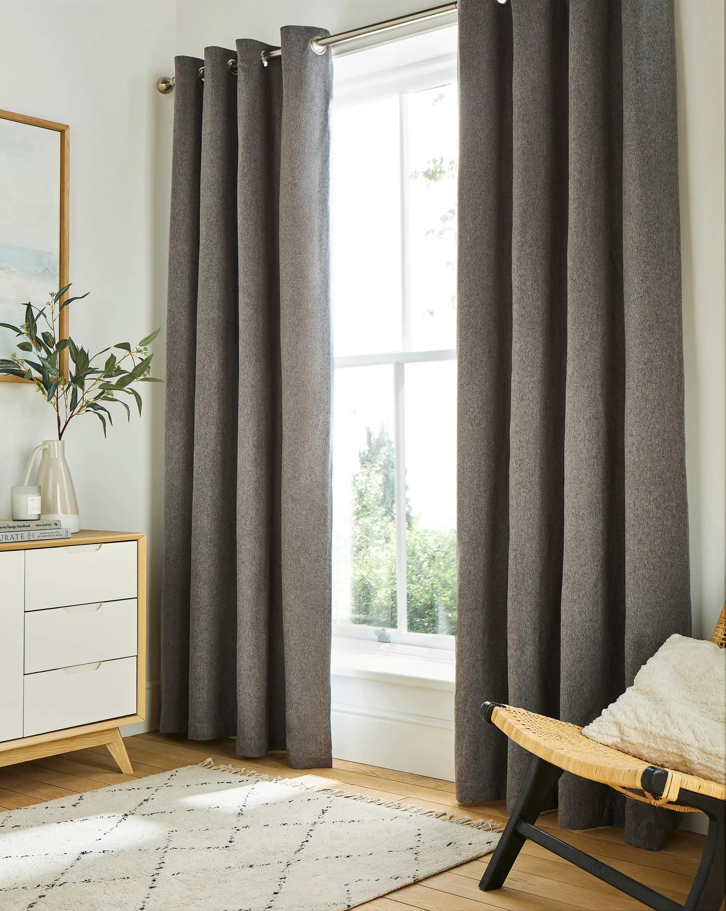 Brushed Pair of Eyelet Curtains