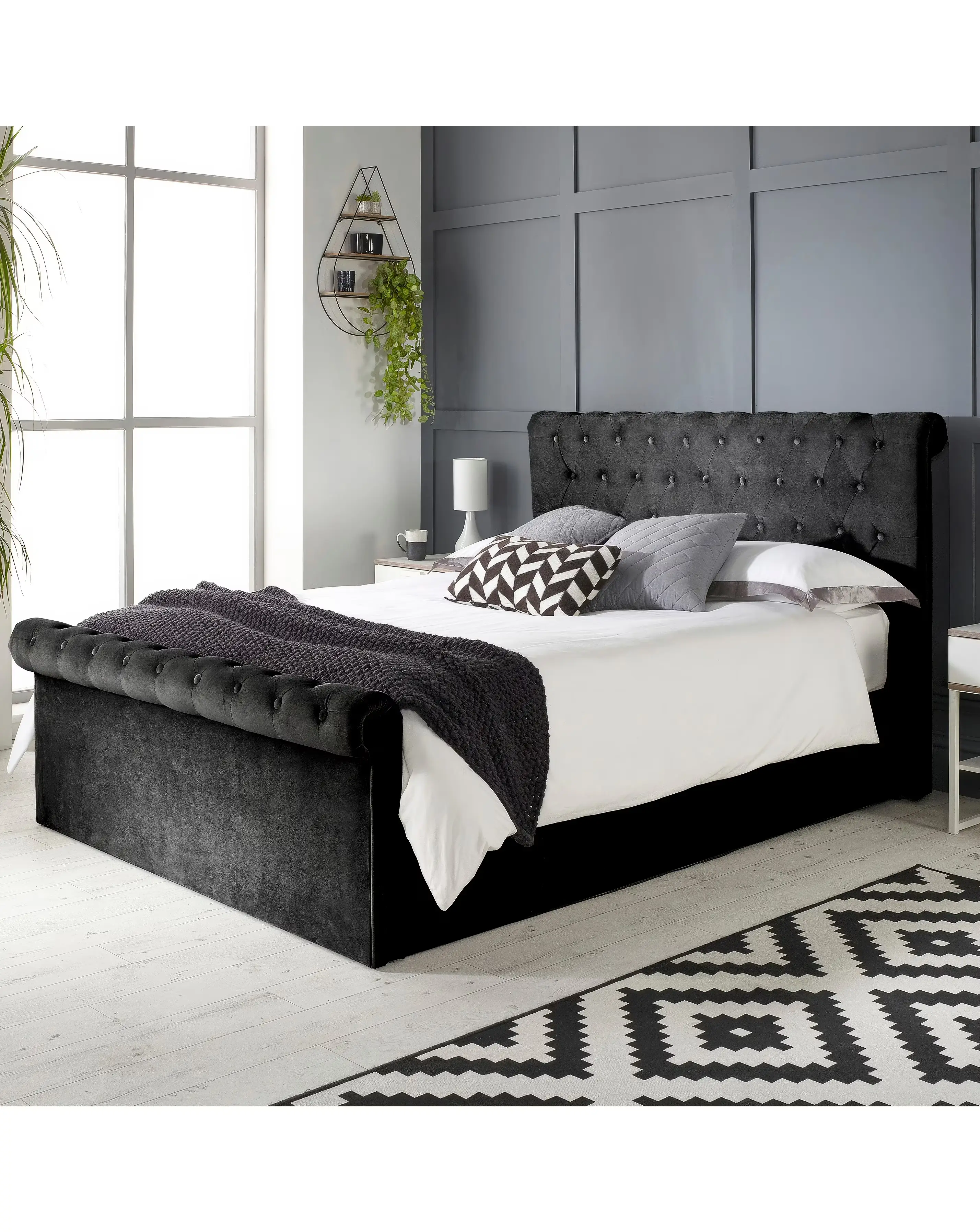 Aspire Chesterfield Side Lift Ottoman Bed 1 Aspire Chesterfield Side Lift Ottoman Bed