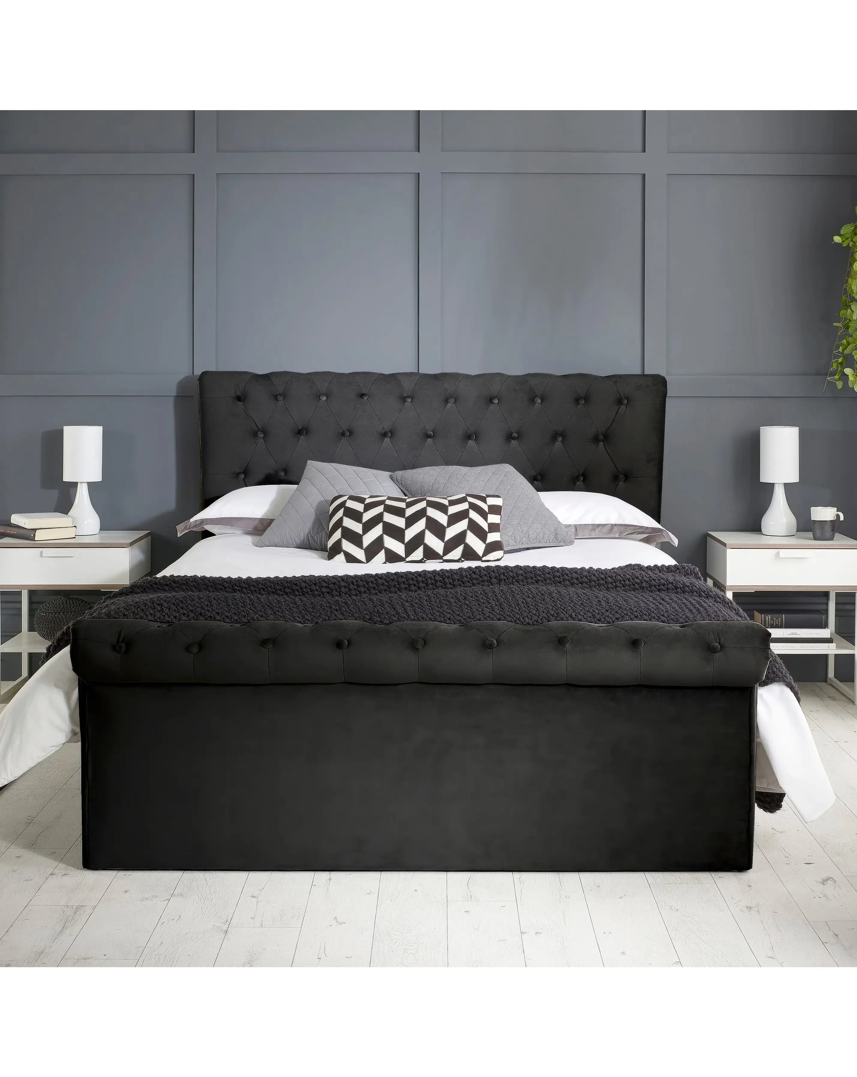 Aspire Chesterfield Side Lift Ottoman Bed 5 Aspire Chesterfield Side Lift Ottoman Bed