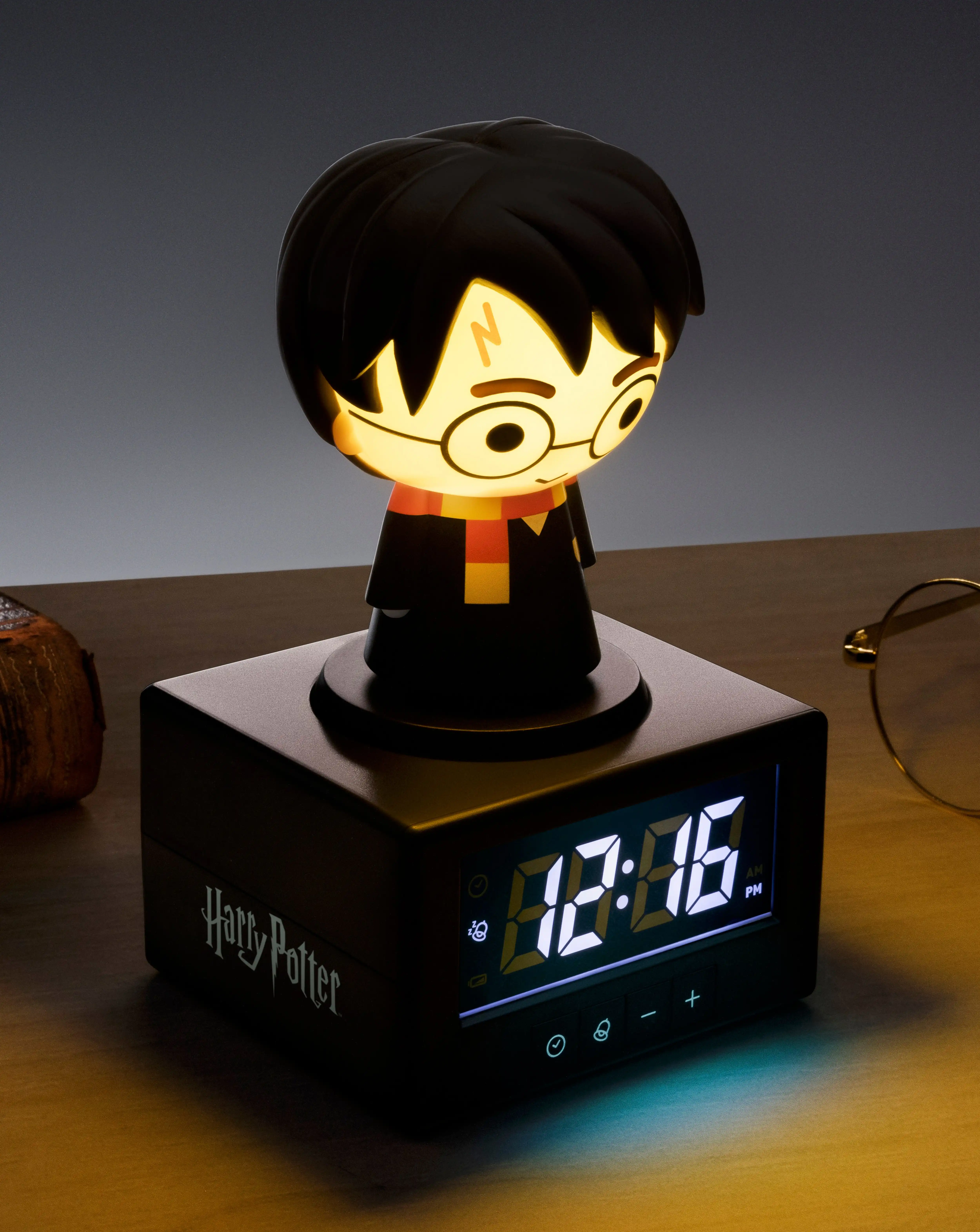 Harry Potter Digital Icon Alarm Clock - Glowing Lamp or Night Light 1 Harry Potter Digital Icon Alarm Clock - Glowing Lamp or Night Light