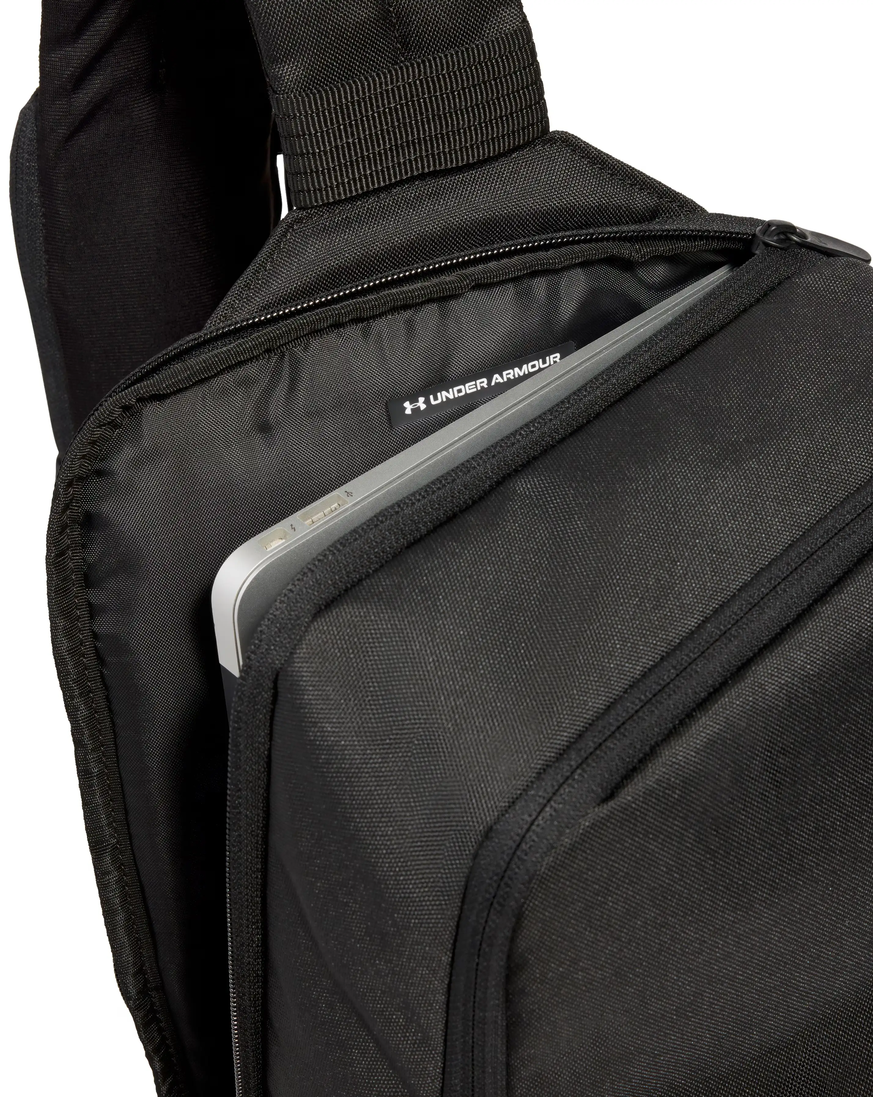 Under Armour Triumph Utility Sling 2 Under Armour Triumph Utility Sling