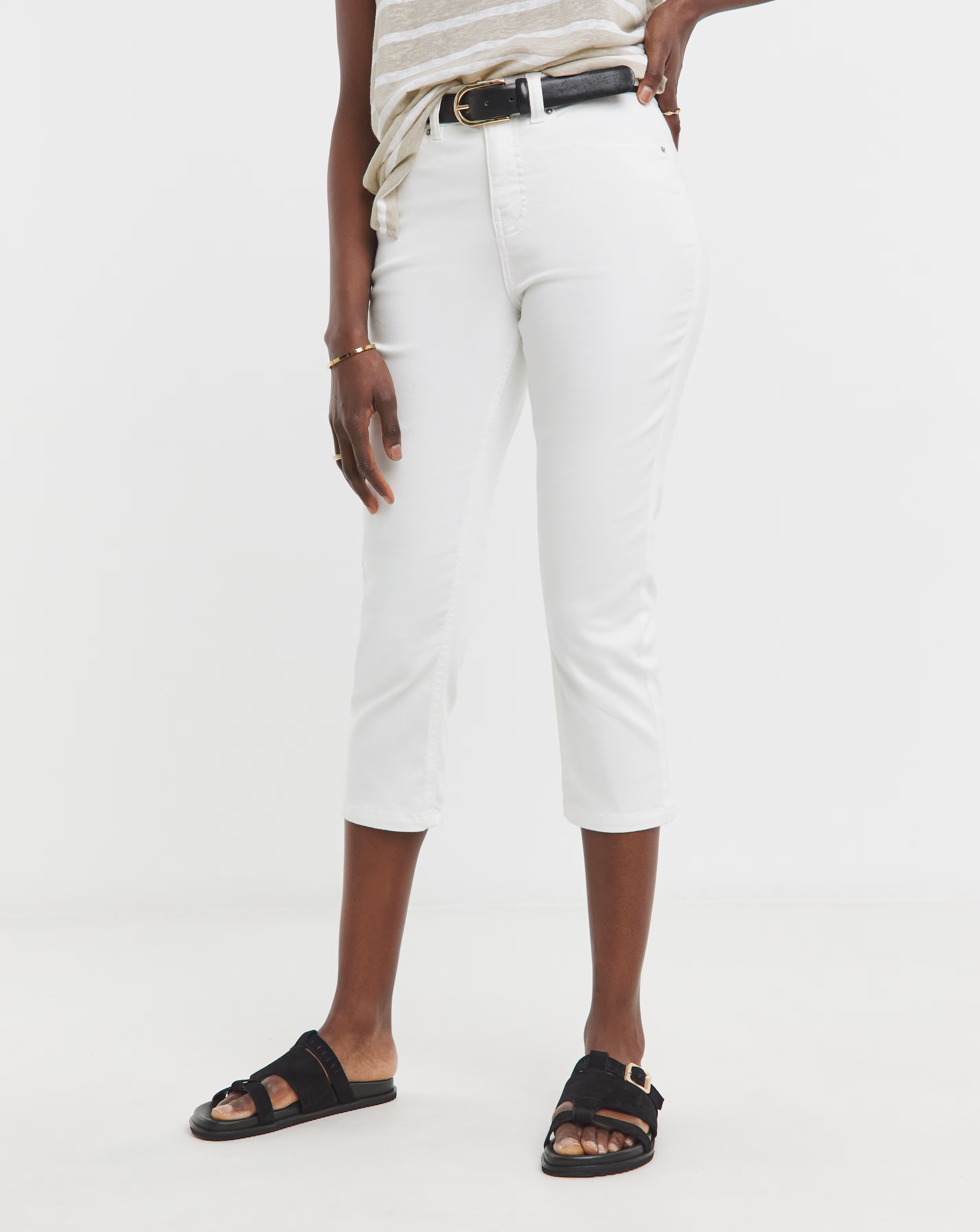 24/7 White Crop Jeans 2 24/7 White Crop Jeans