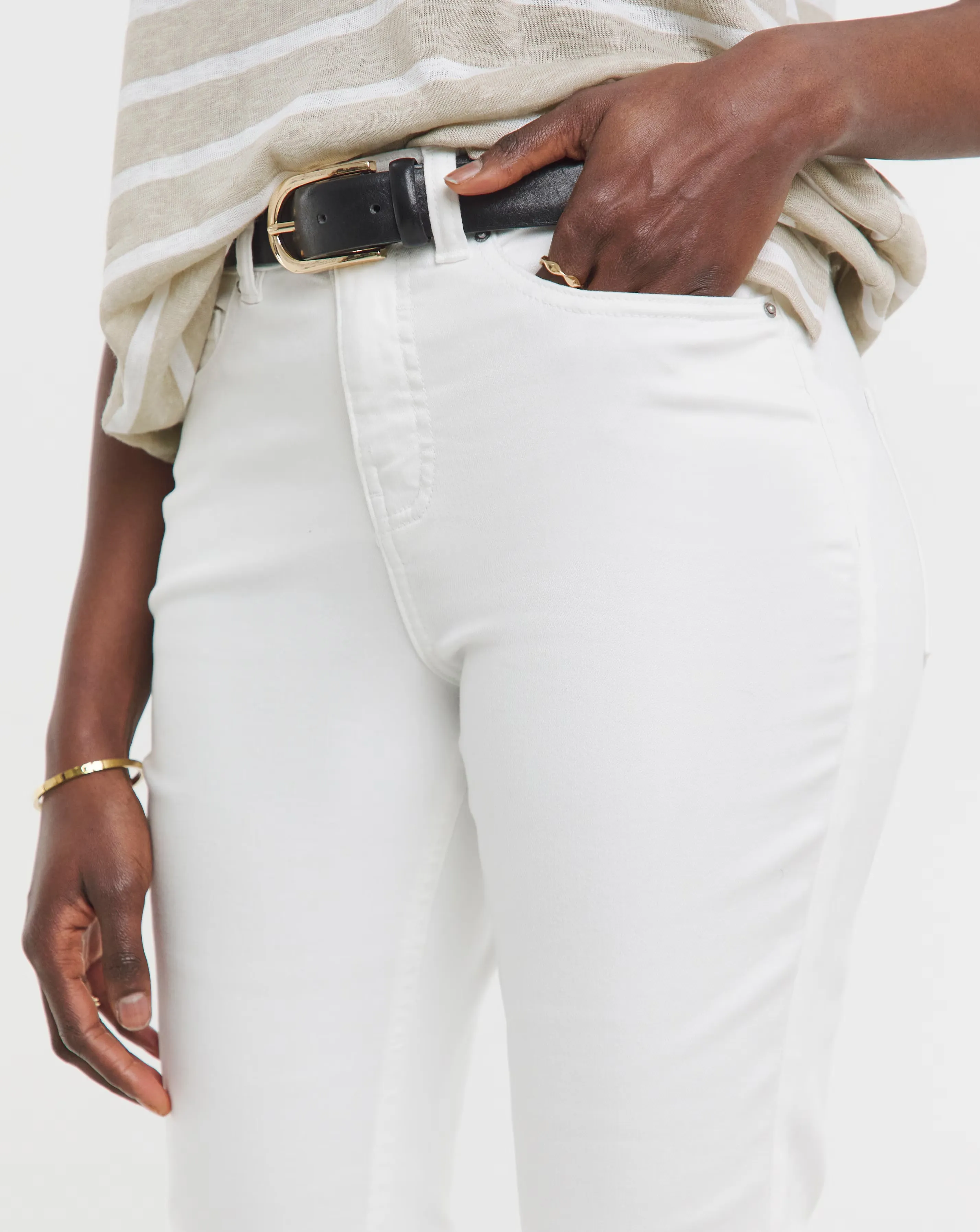 24/7 White Crop Jeans 3 24/7 White Crop Jeans