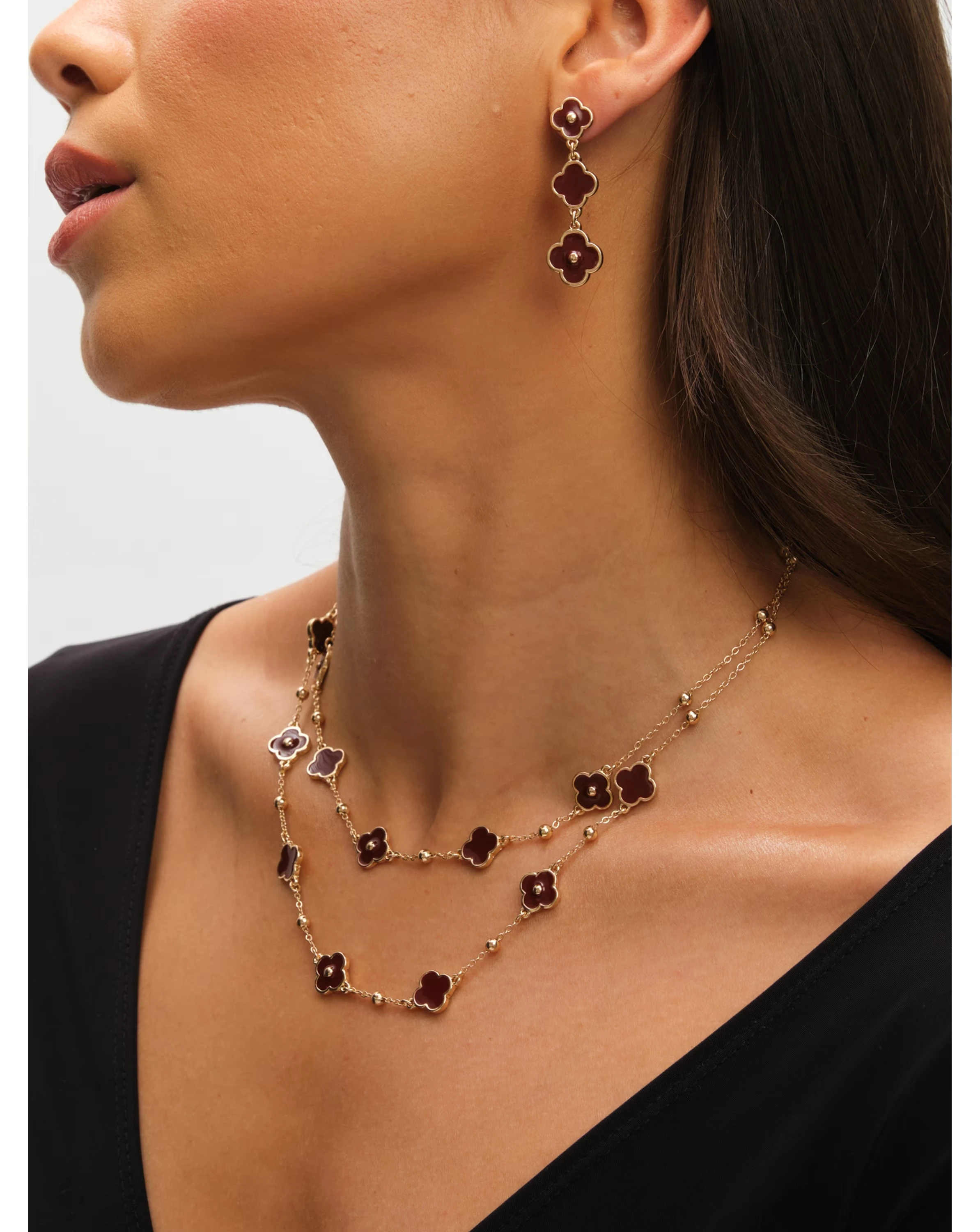 Mood Gold Polished & Burgundy Clover Double Row Necklace 3 Mood Gold Polished & Burgundy Clover Double Row Necklace