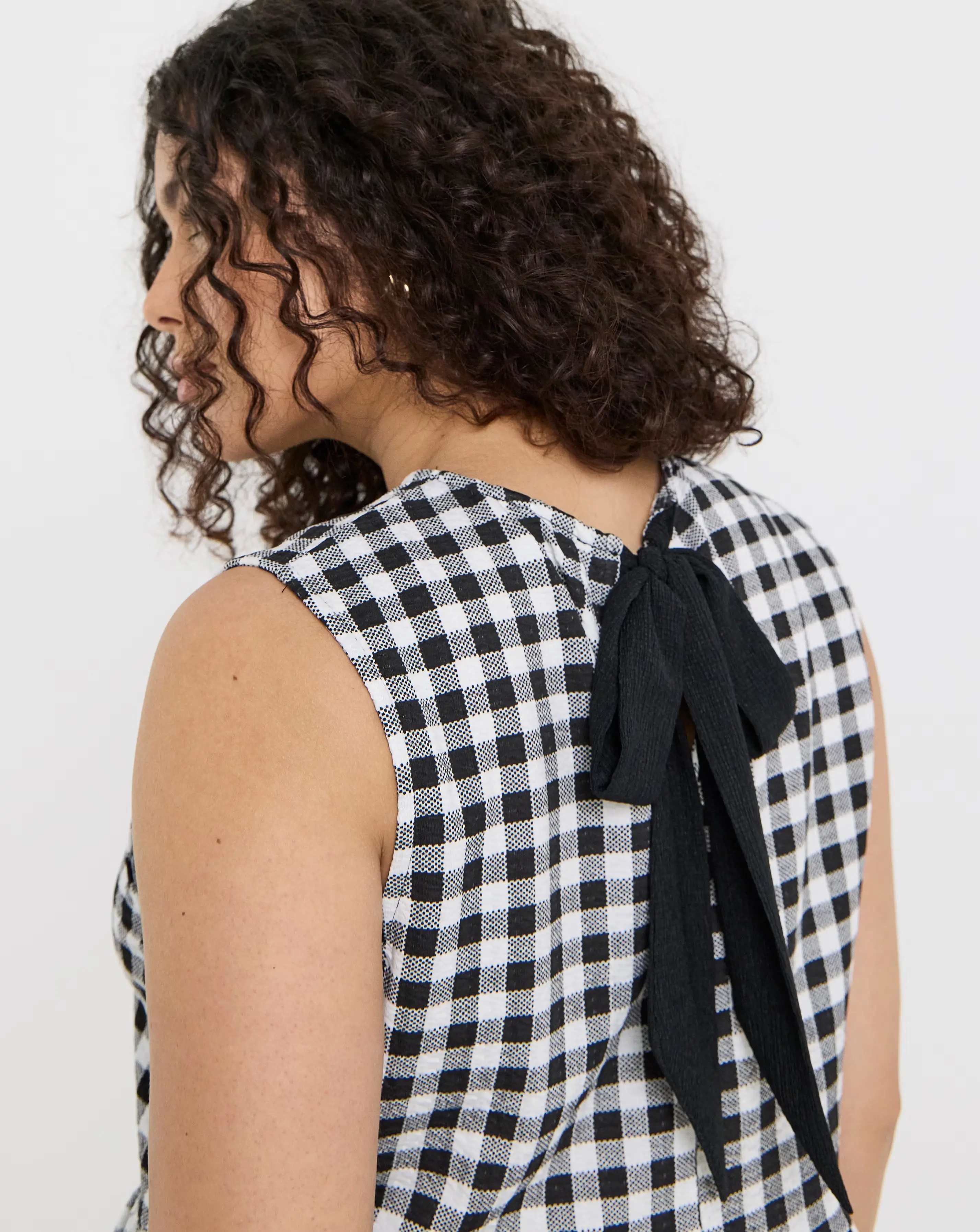 Simply Be Black & White Gingham Peplum Bow Back Top 4 Simply Be Black & White Gingham Peplum Bow Back Top