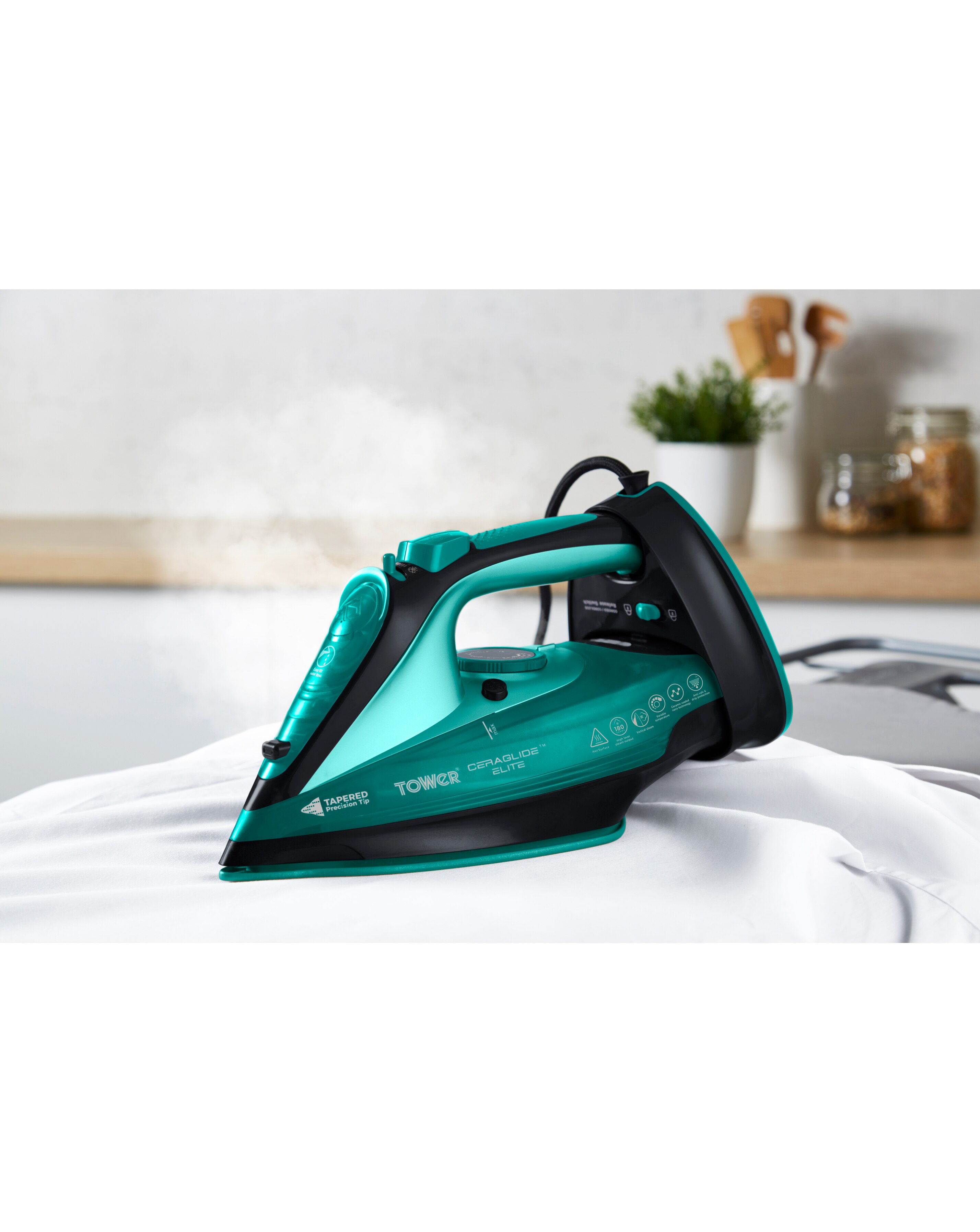 Tower T22008TL CeraGlide Elite Cordless Steam Iron 8 Tower T22008TL CeraGlide Elite Cordless Steam Iron
