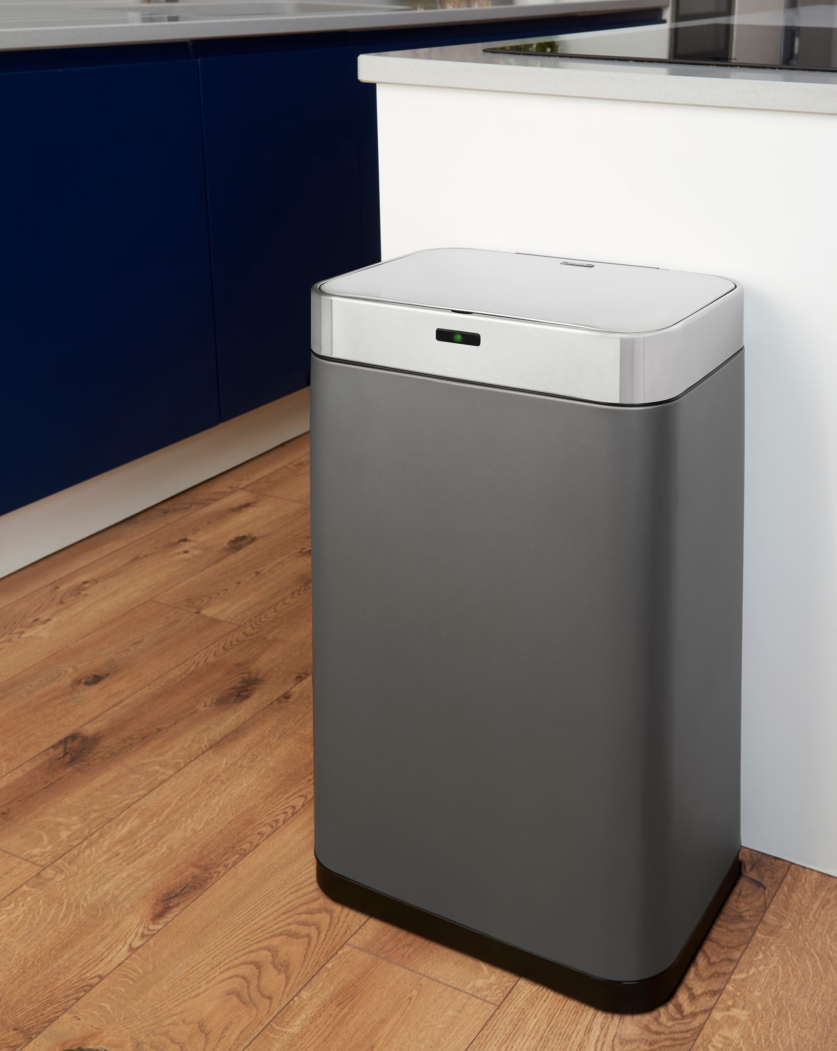 Tower 75L Sensor Bin Titanium 2 Tower 75L Sensor Bin Titanium