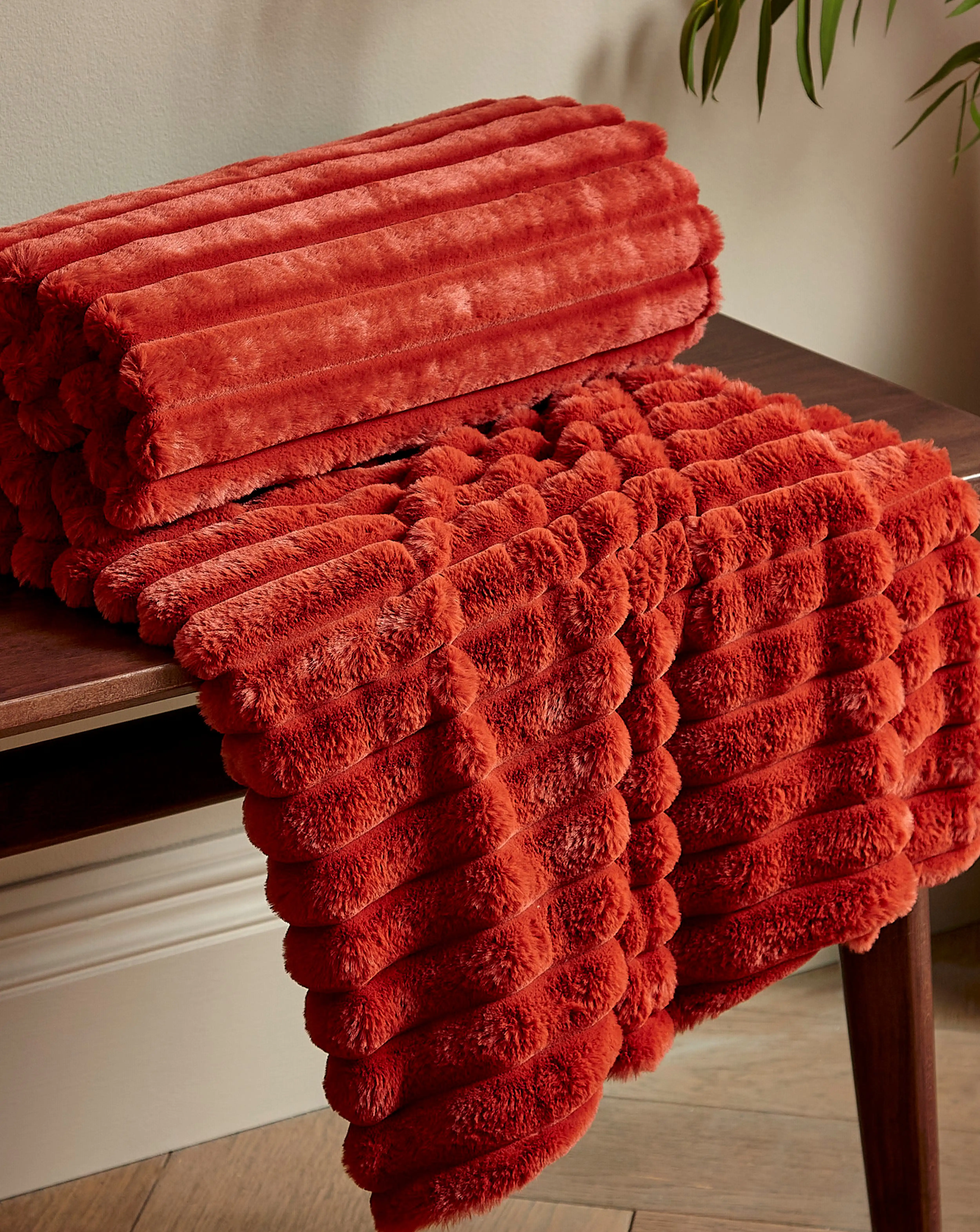 Catherine Lansfield Cosy Ribbed Throw