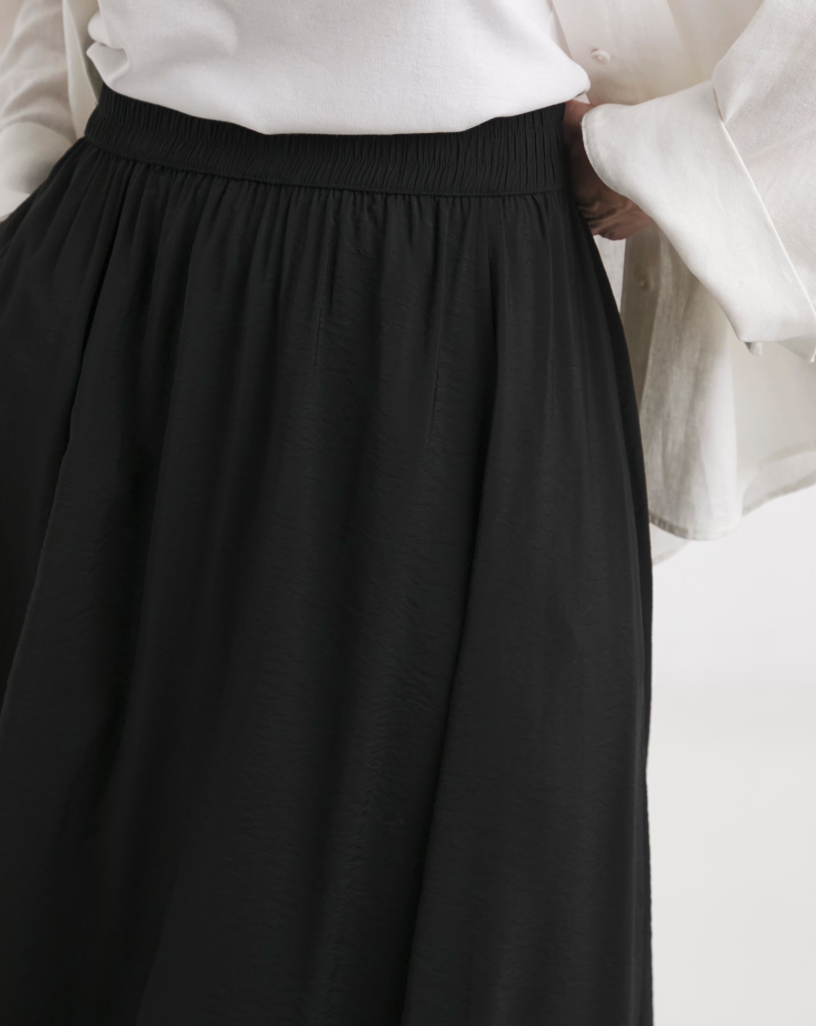 Black Full Hem Textured Volume Maxi Skirt 3 Black Full Hem Textured Volume Maxi Skirt