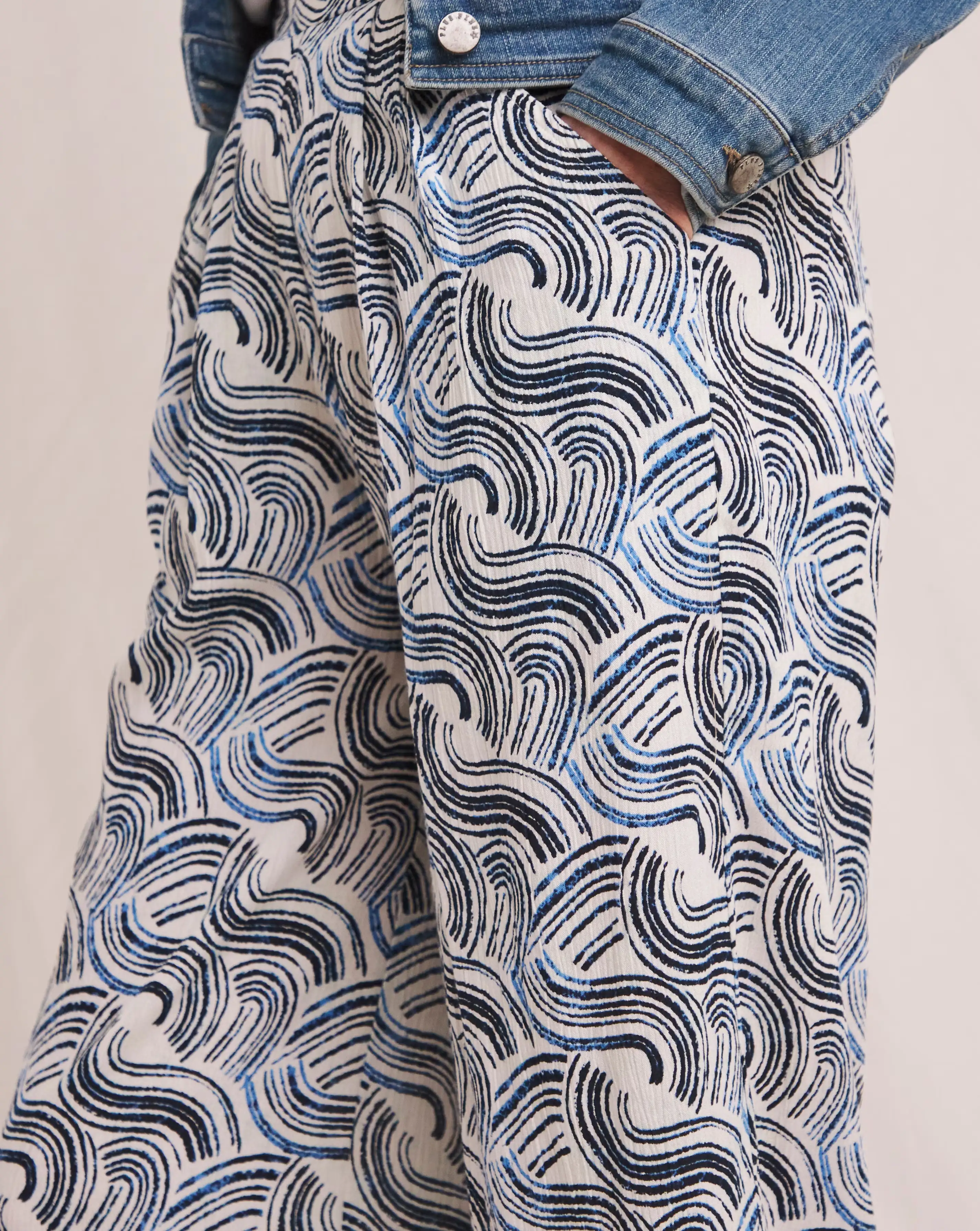 Julipa Printed Textured Crinkle Culotte 3 Julipa Printed Textured Crinkle Culotte