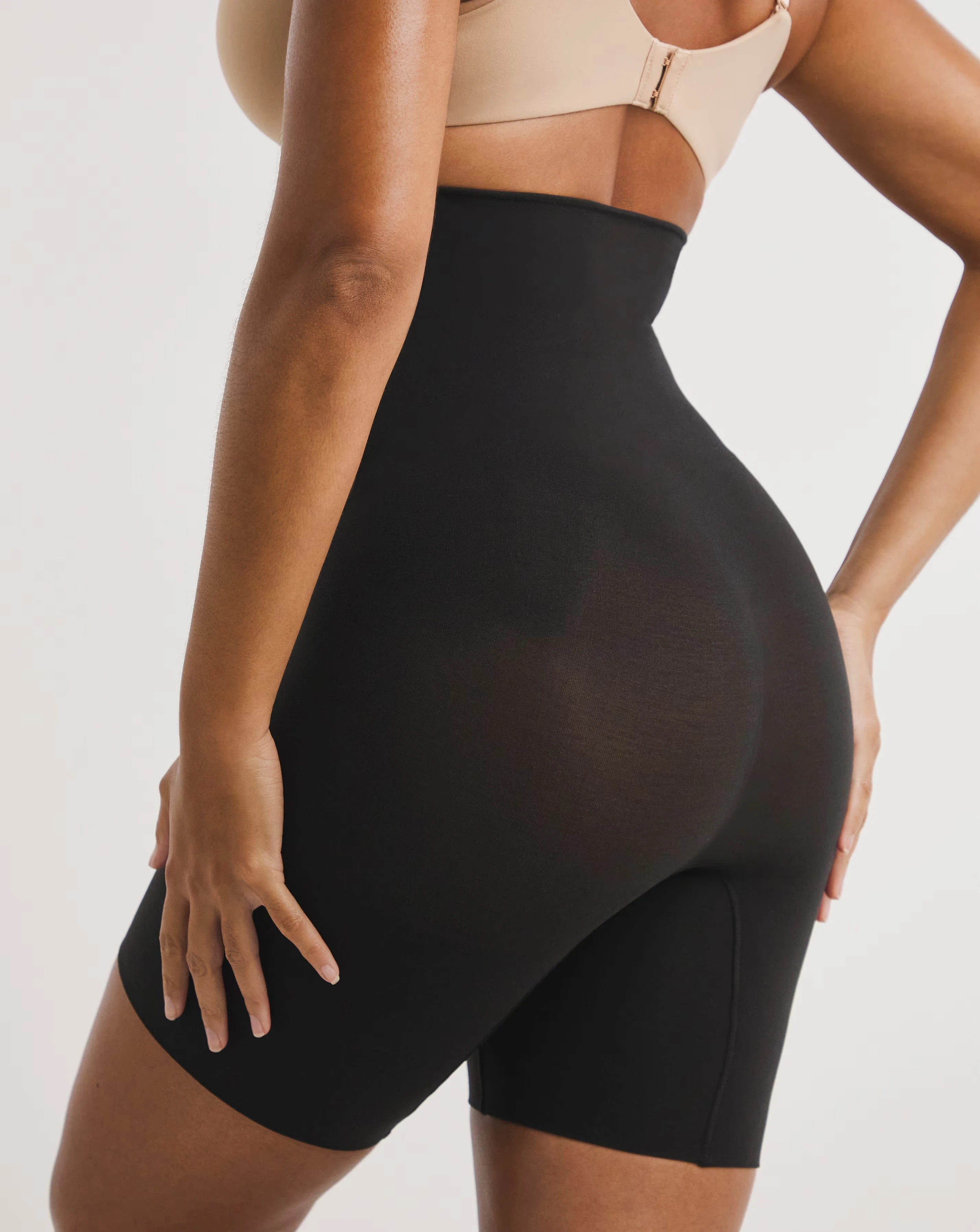 Spanx Everyday Seamless Medium Control High Waist Shorts 3 Spanx Everyday Seamless Medium Control High Waist Shorts