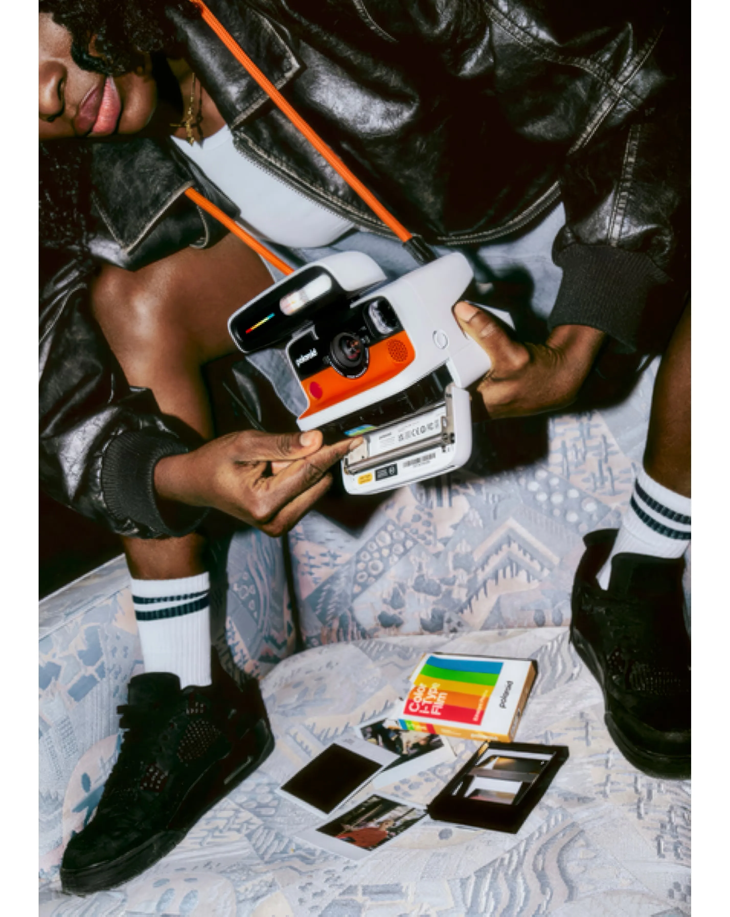 Polaroid Flip Instant Camera - Everything Box - Pebble White 5 Polaroid Flip Instant Camera - Everything Box - Pebble White