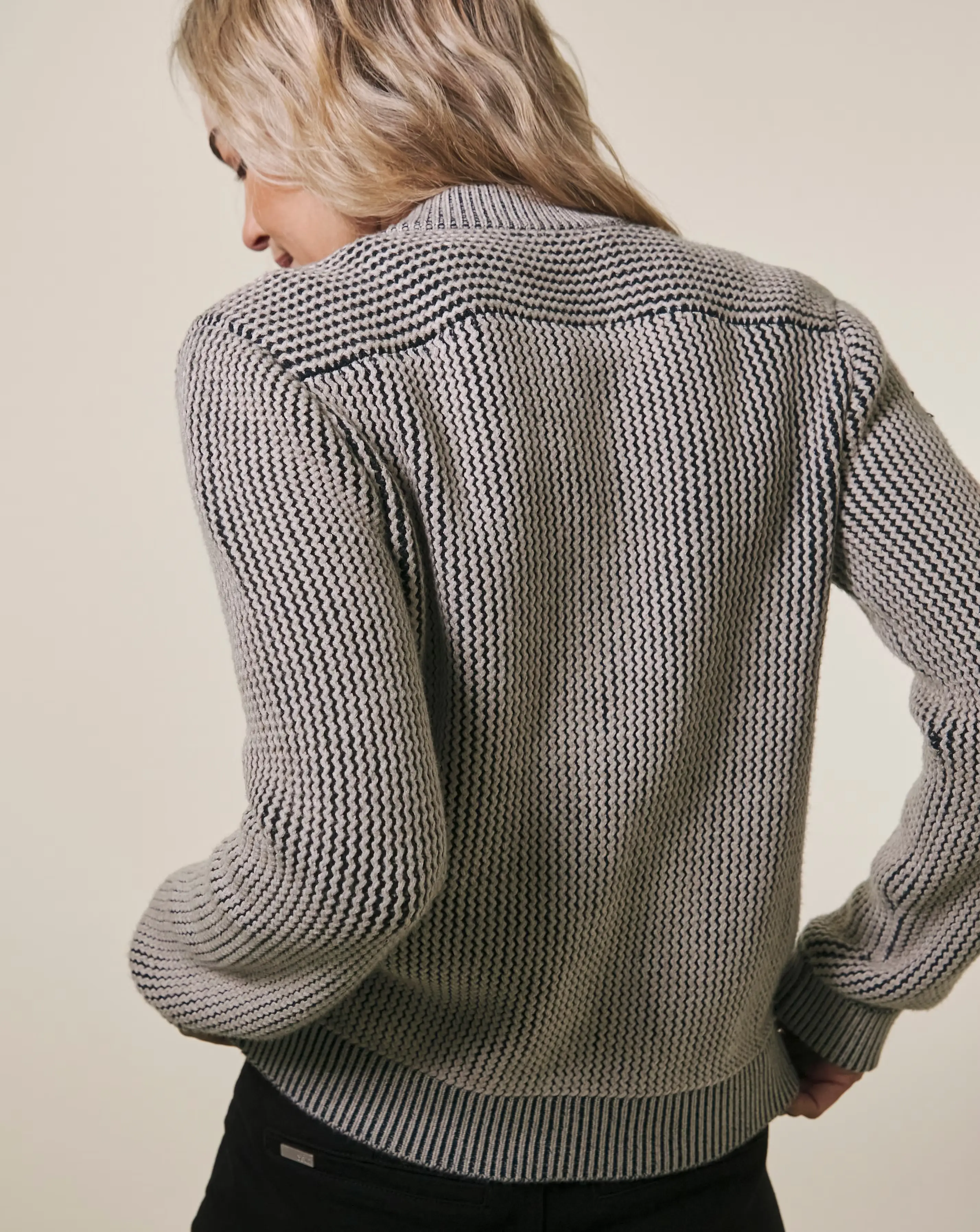 Crew Neck Heavyweight Jacquard Cardigan 4 Crew Neck Heavyweight Jacquard Cardigan