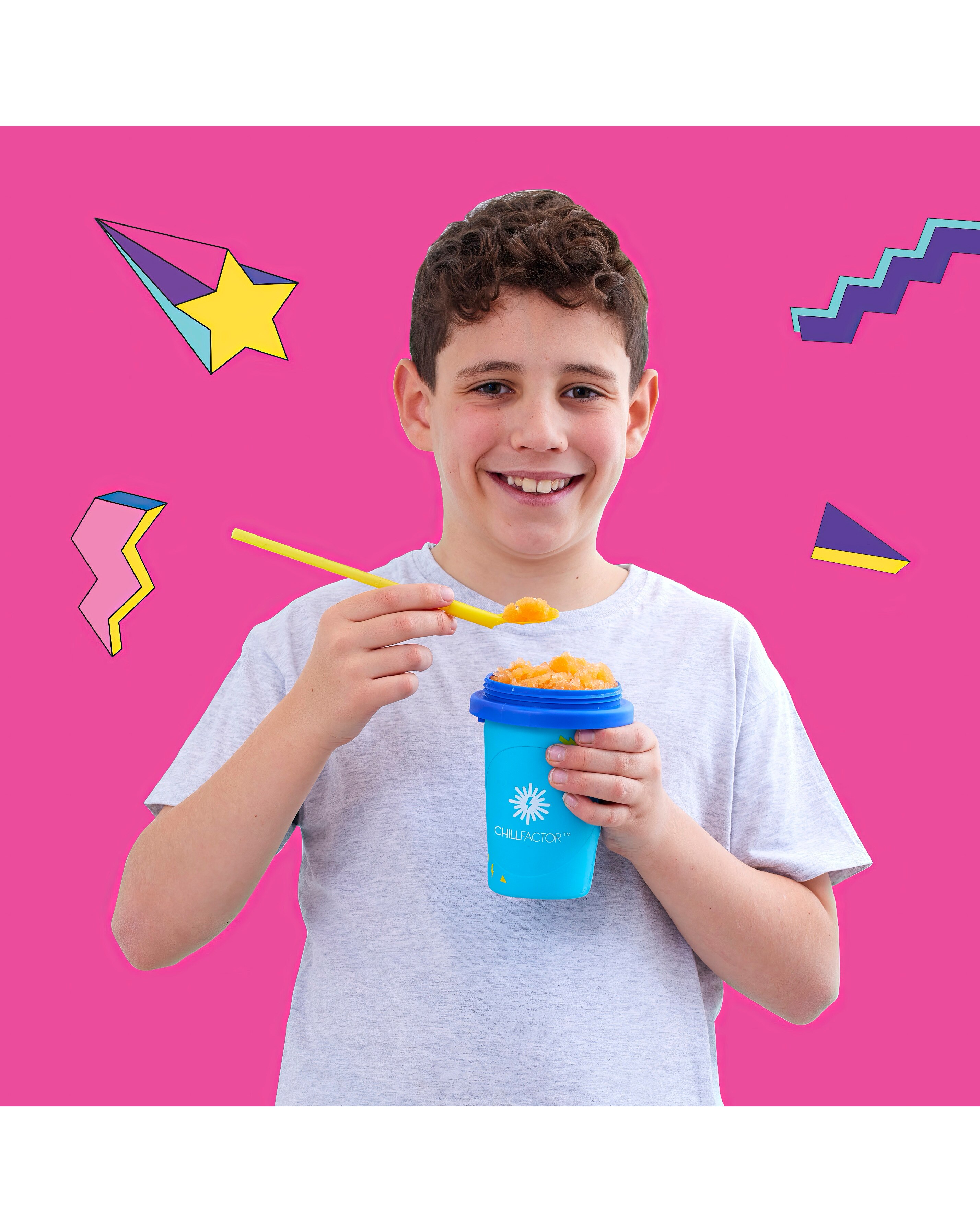 Chillfactor Slushy Maker Colour Shock - Totally Cool Blue 5 Chillfactor Slushy Maker Colour Shock - Totally Cool Blue