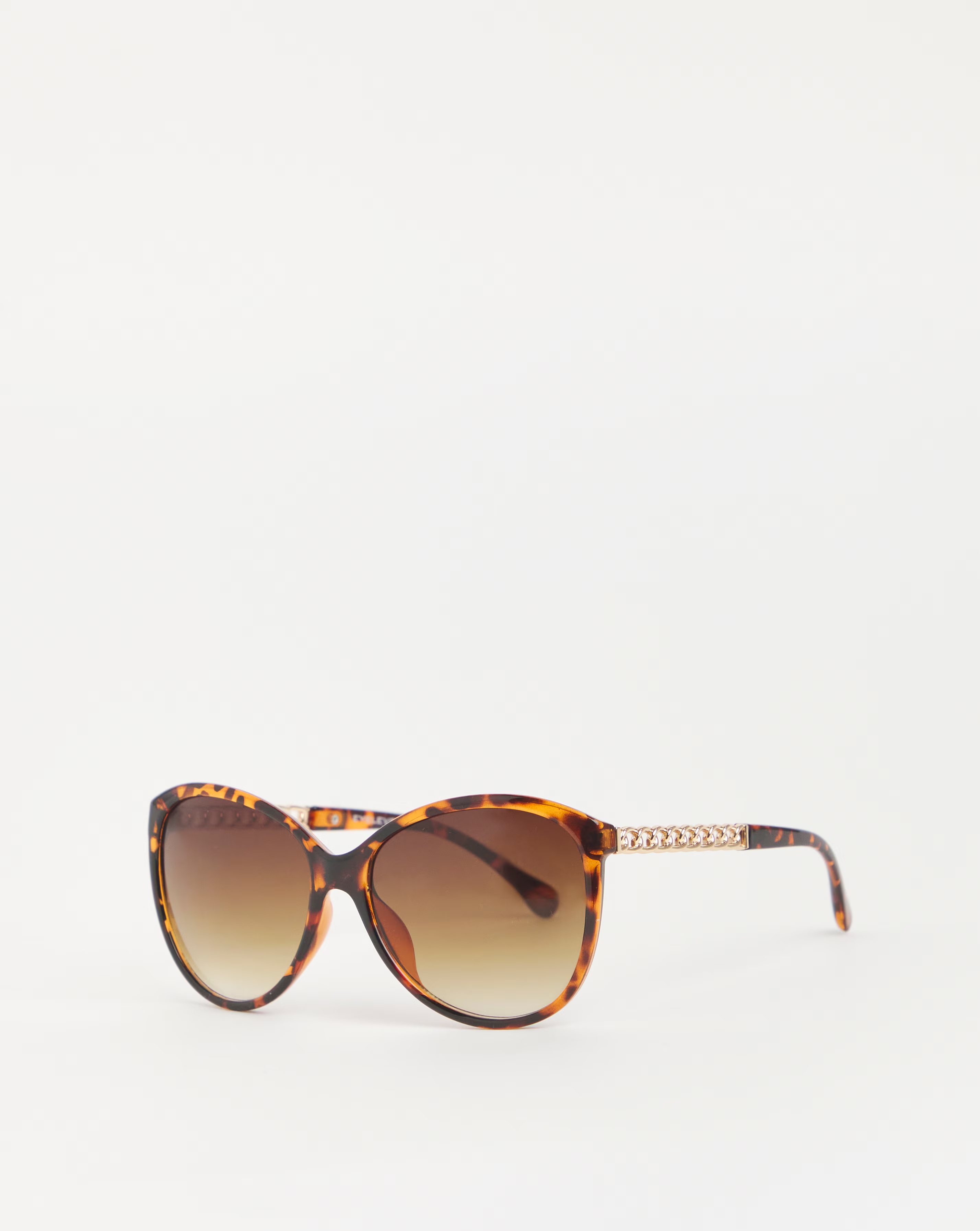 Kelly Tortoiseshell Chain Sunglasses 1 Kelly Tortoiseshell Chain Sunglasses
