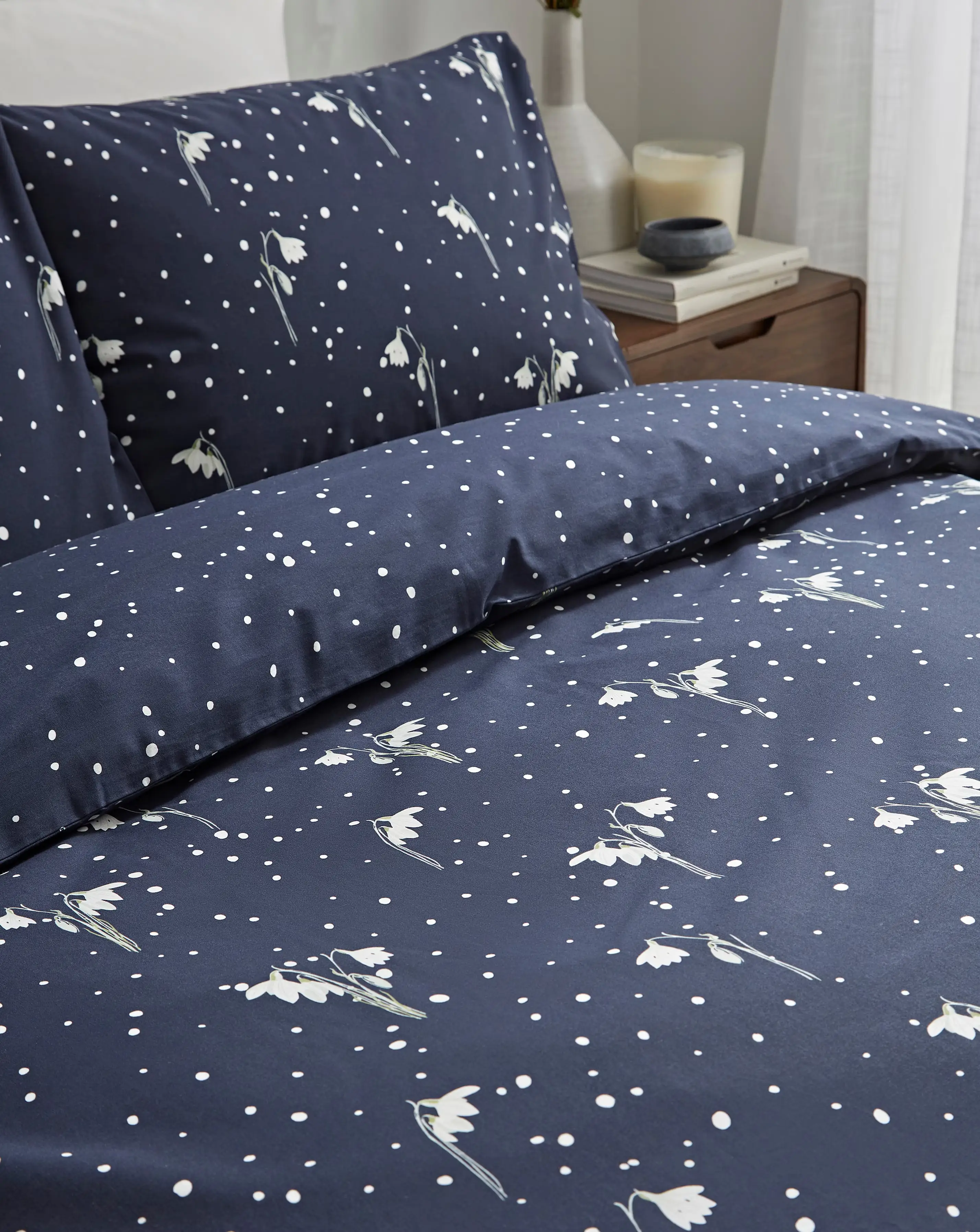 Snow Drop Navy Duvet Cover Set 2 Snow Drop Navy Duvet Cover Set
