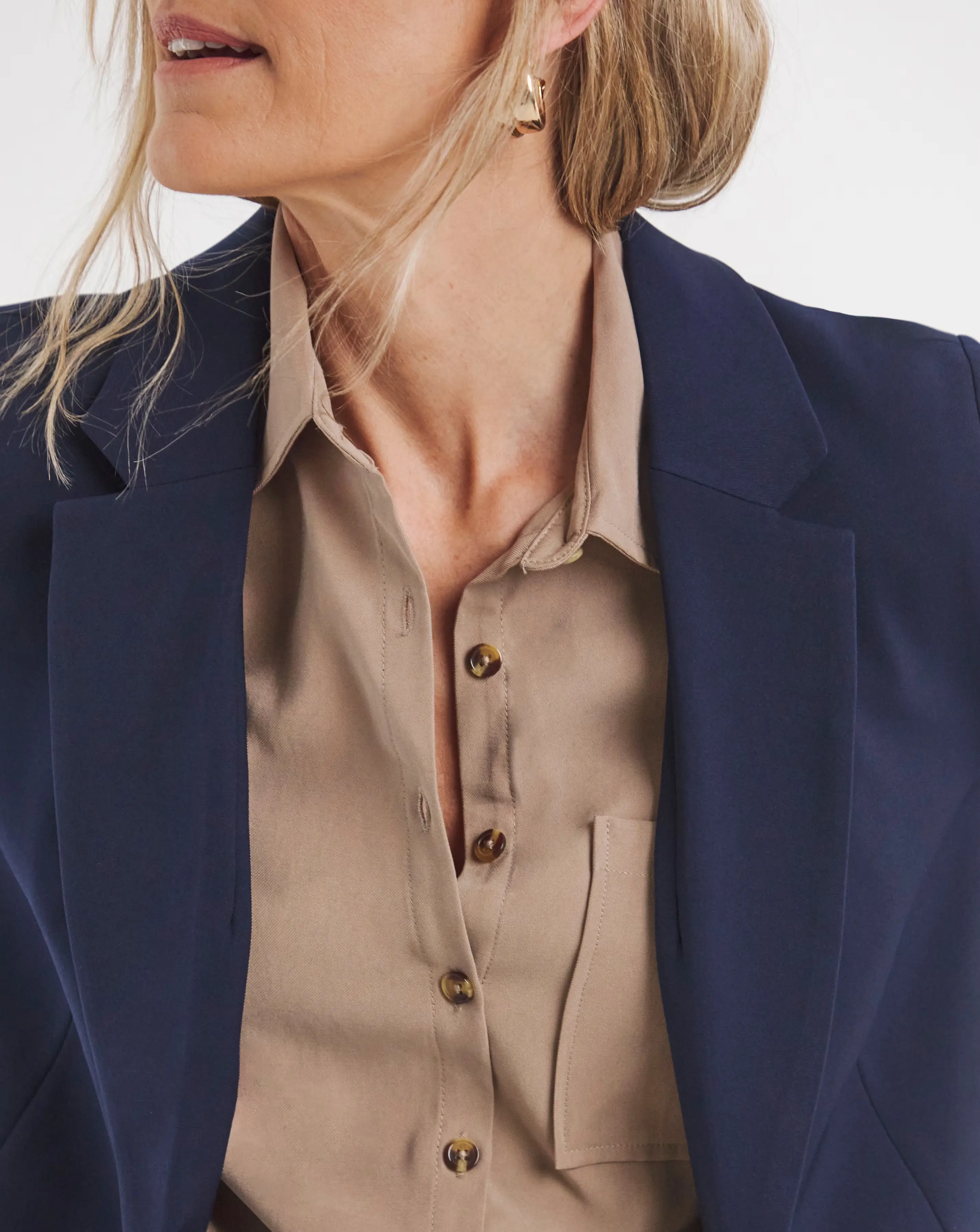 Tailored Single Breasted Blazer 4 Tailored Single Breasted Blazer