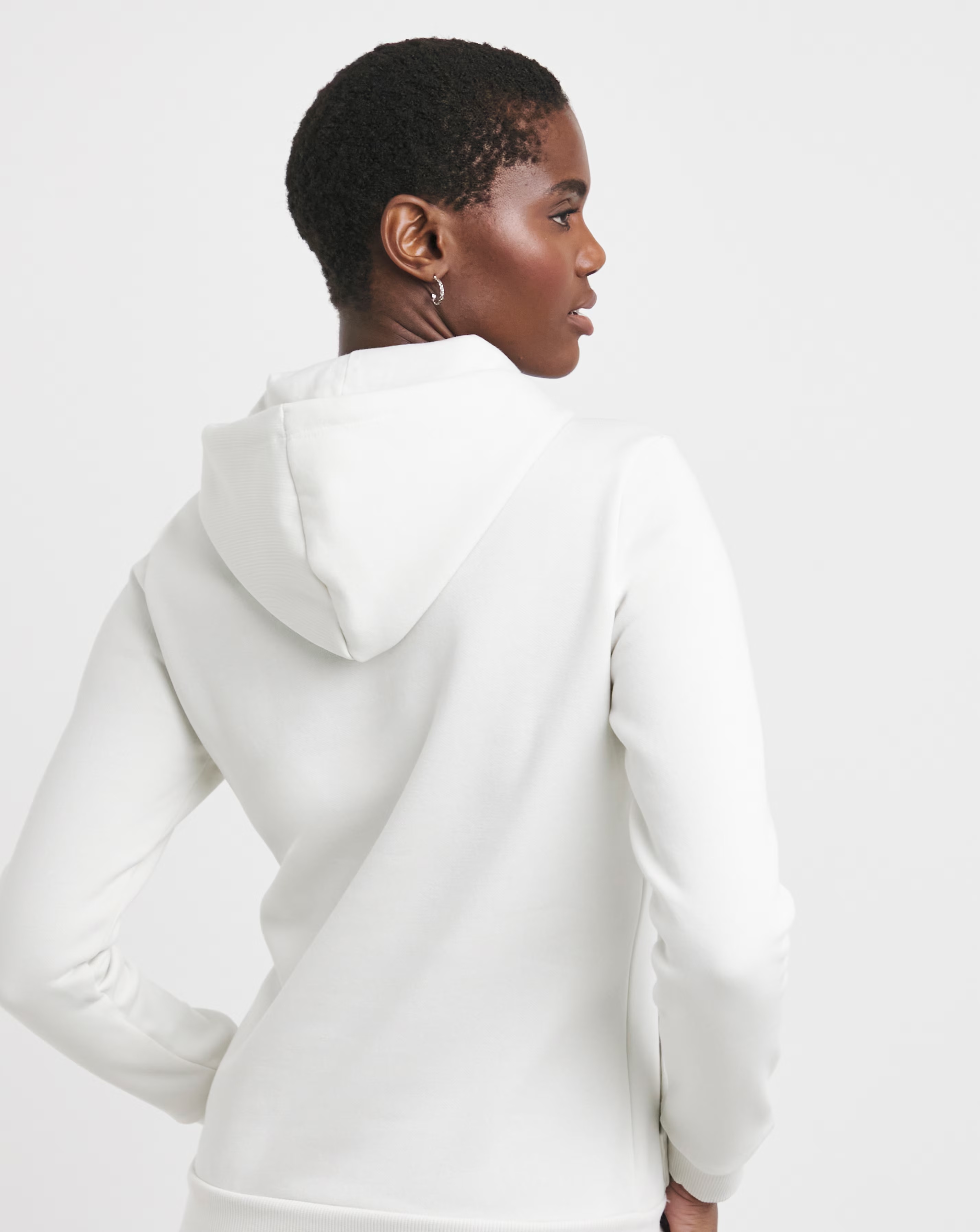 PUMA Essentials Logo Hoodie 3 PUMA Essentials Logo Hoodie