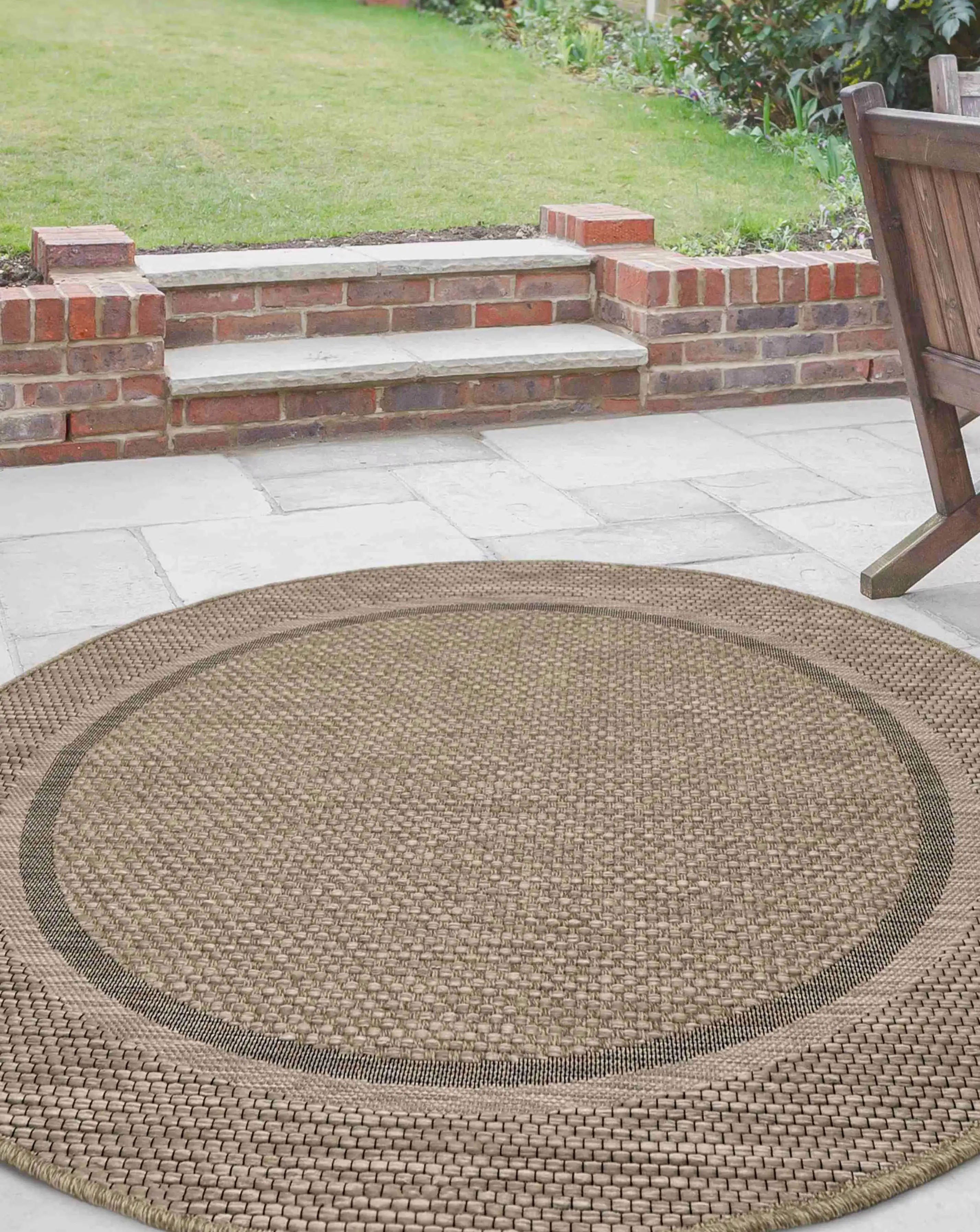 Indoor and Outdoor Natural Finish Flatweave Circle Rug 2 Indoor and Outdoor Natural Finish Flatweave Circle Rug