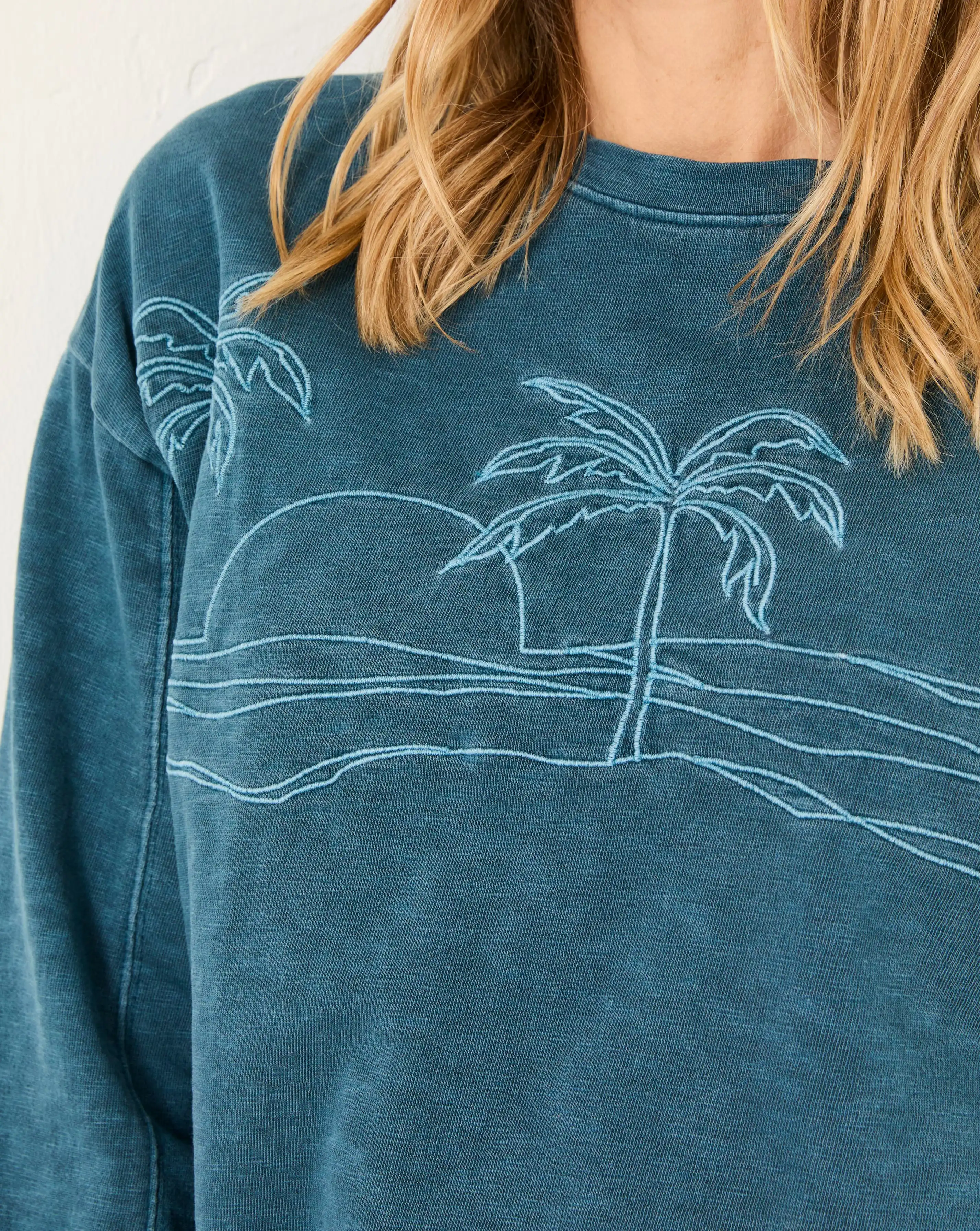 Fatface Gia Embroidery Graphic Sweat 4 Fatface Gia Embroidery Graphic Sweat