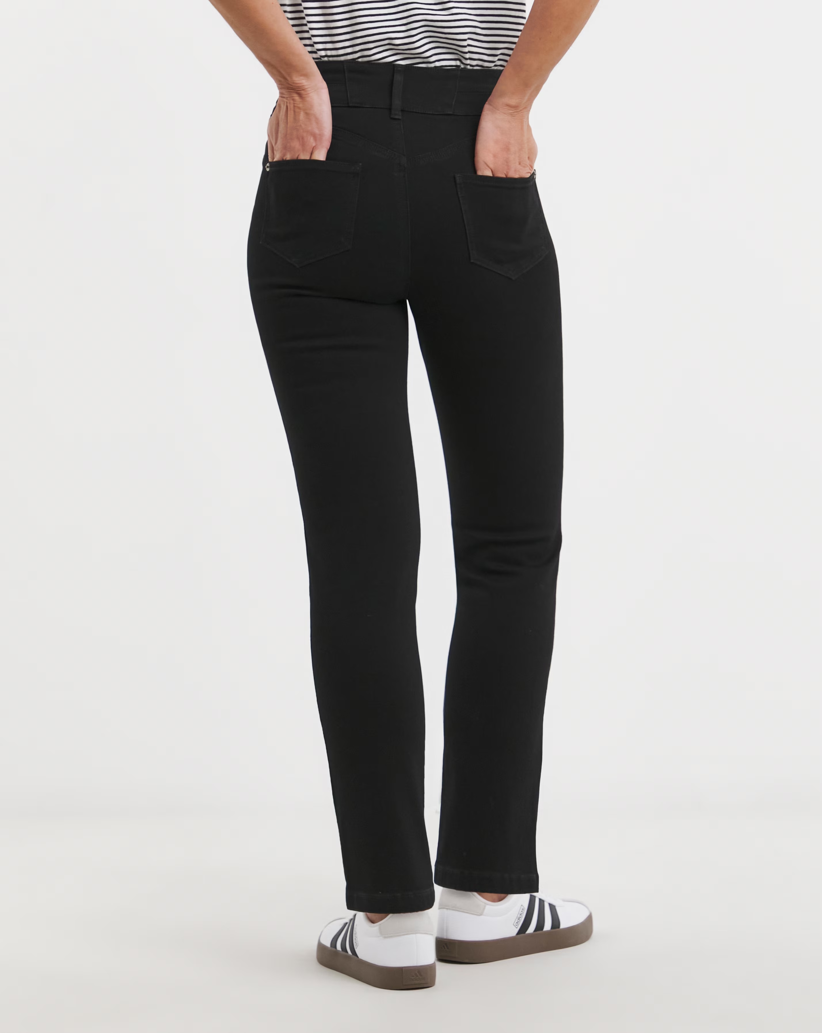 MAGISCULPT Black Straight Leg Jeans 3 MAGISCULPT Black Straight Leg Jeans