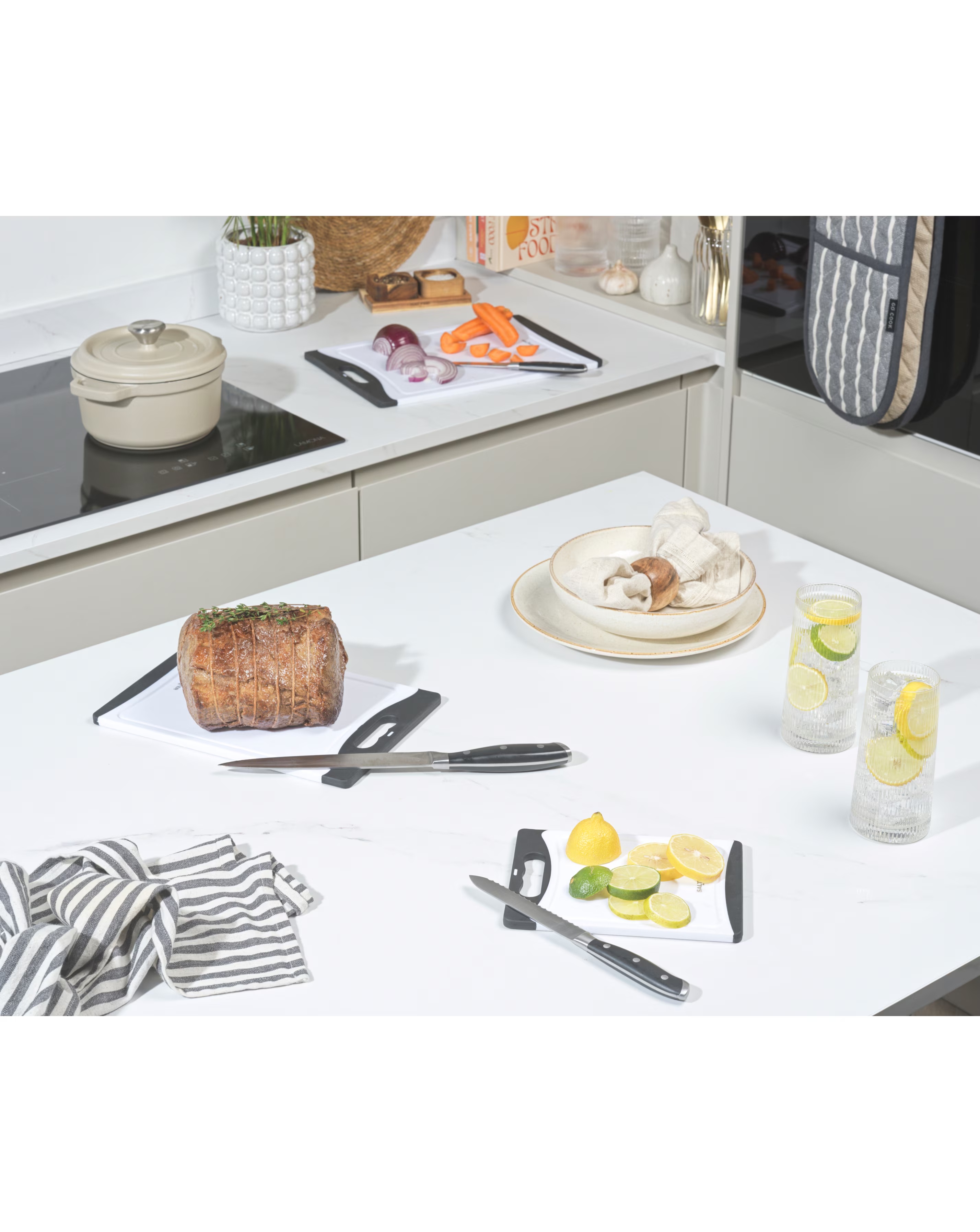 Salter 3 Piece Plastic Chopping Board Set 4 Salter 3 Piece Plastic Chopping Board Set