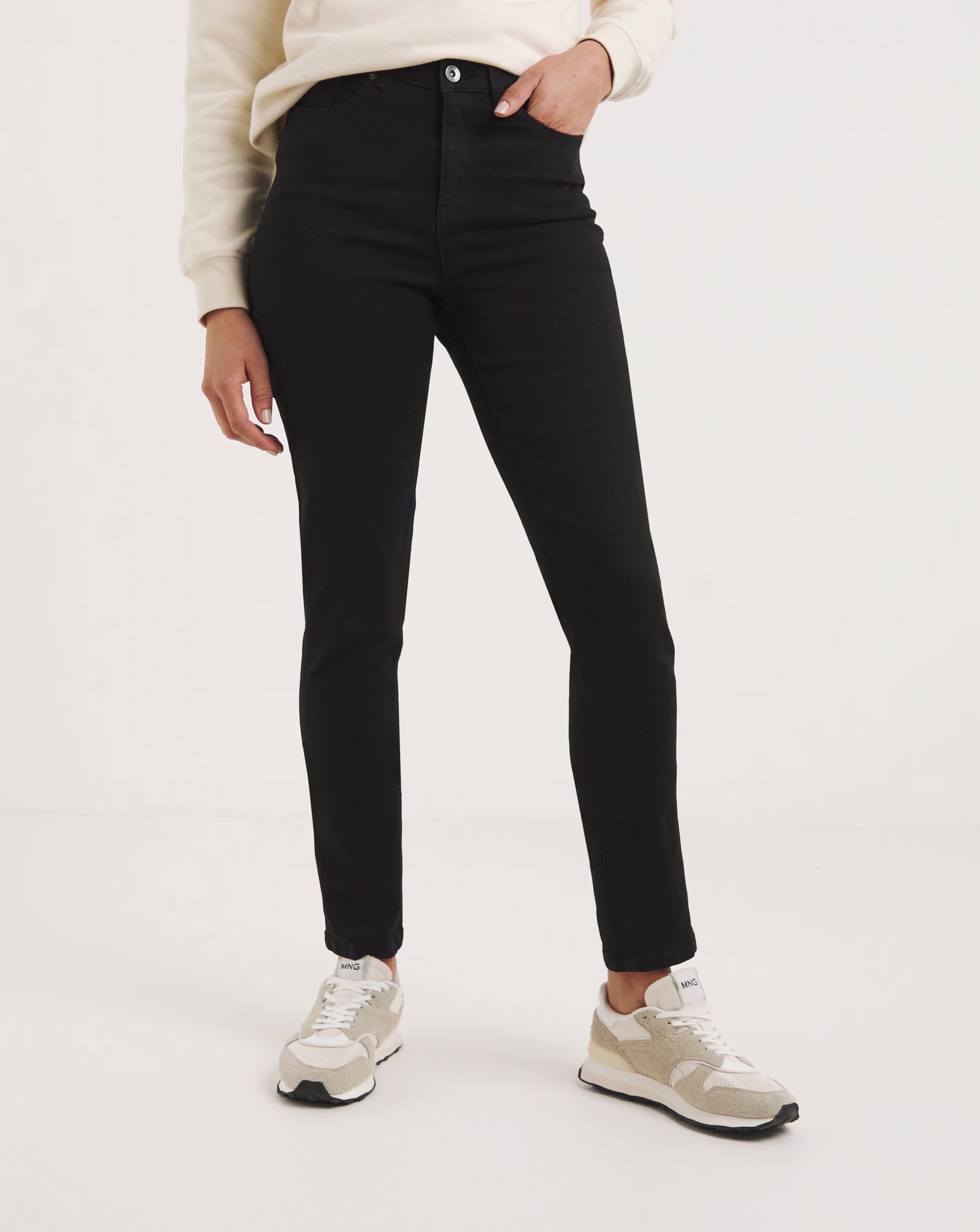 Simply Be Lexi Black High Waist Super Soft Slim Leg Jeans 4 Simply Be Lexi Black High Waist Super Soft Slim Leg Jeans