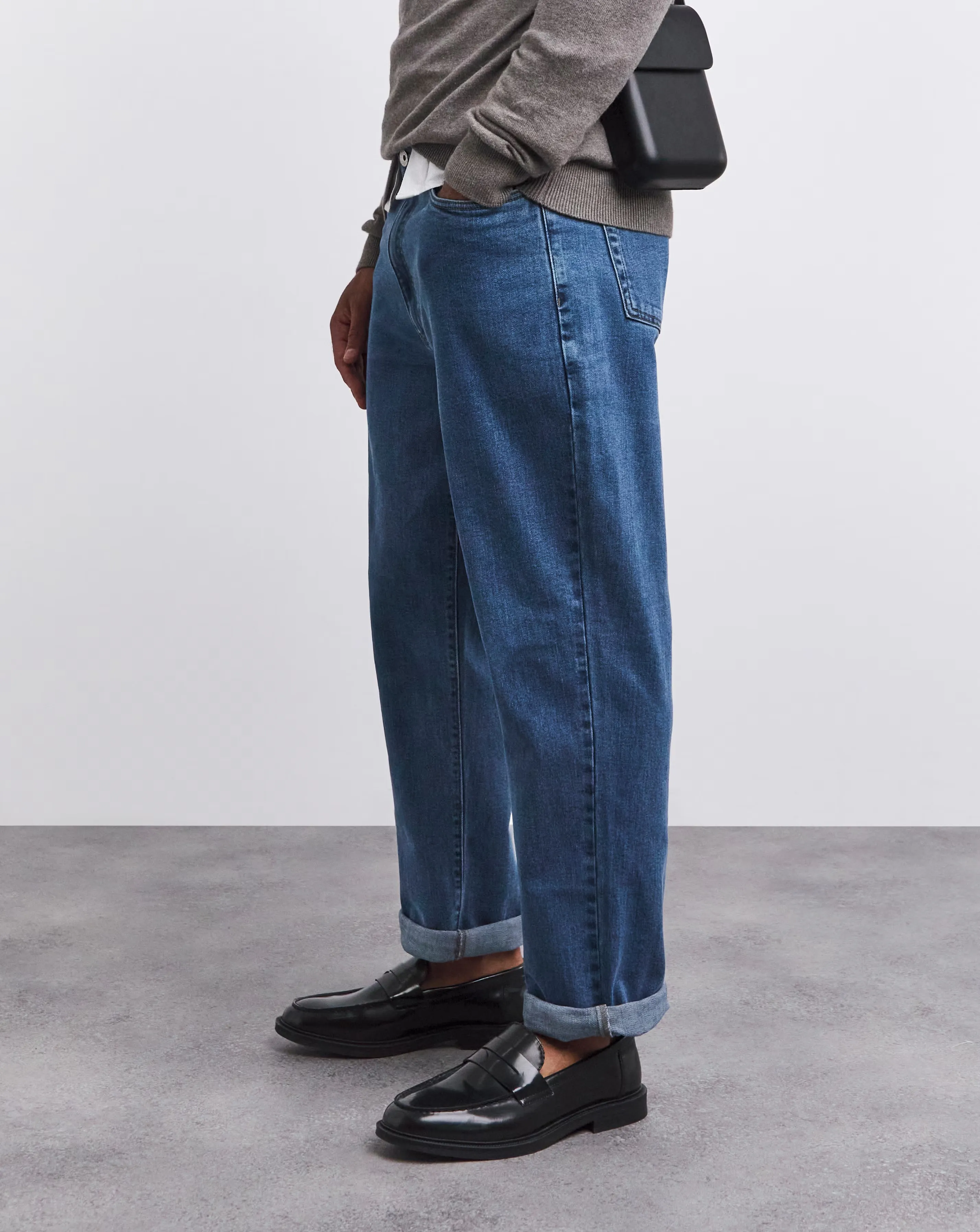 Farah Norwood Worn Regular Fit Jean 1 Farah Norwood Worn Regular Fit Jean