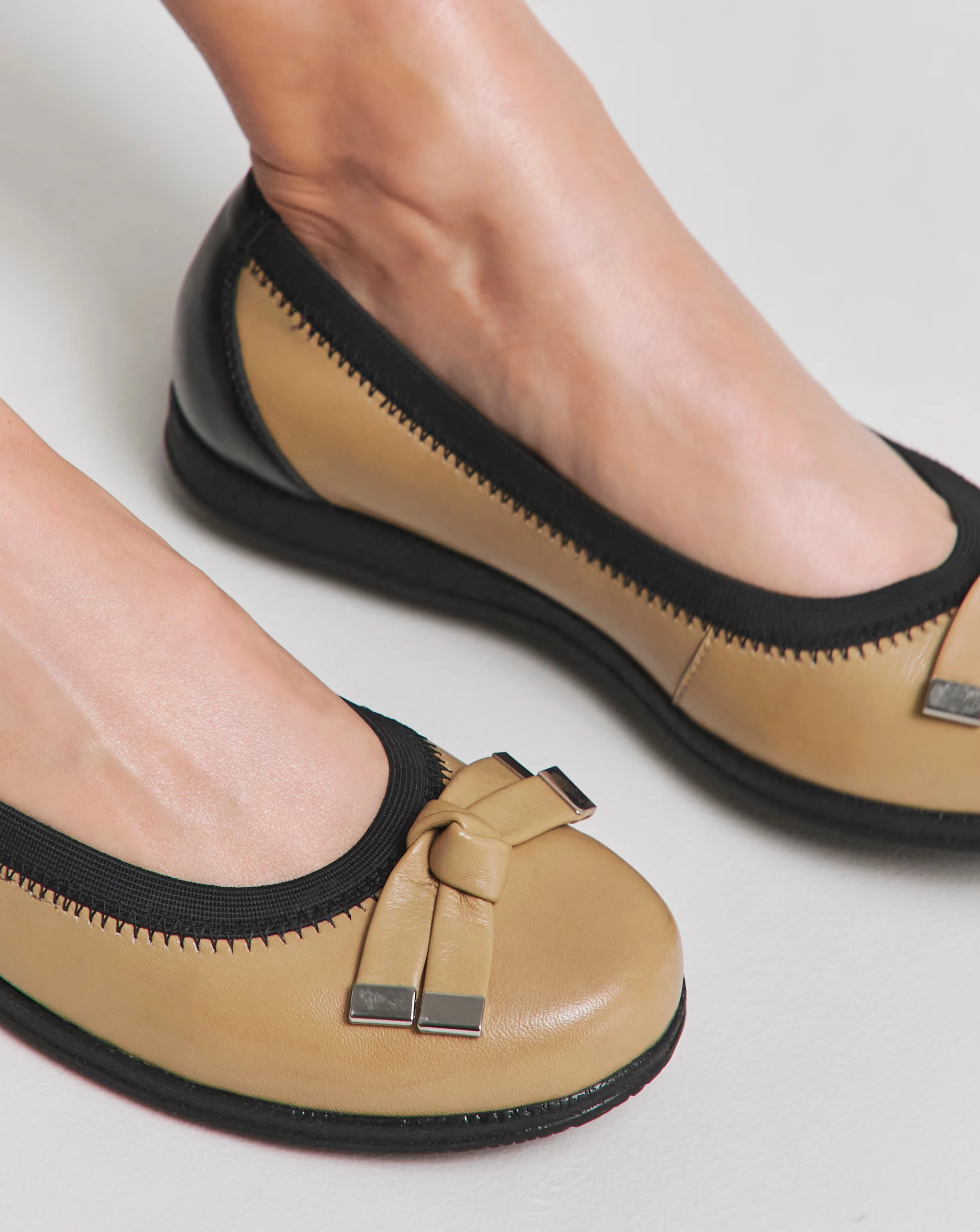 Heavenly Soles Mallory Elasticated Topline Ballerina Wide E Fit 2 Heavenly Soles Mallory Elasticated Topline Ballerina Wide E Fit